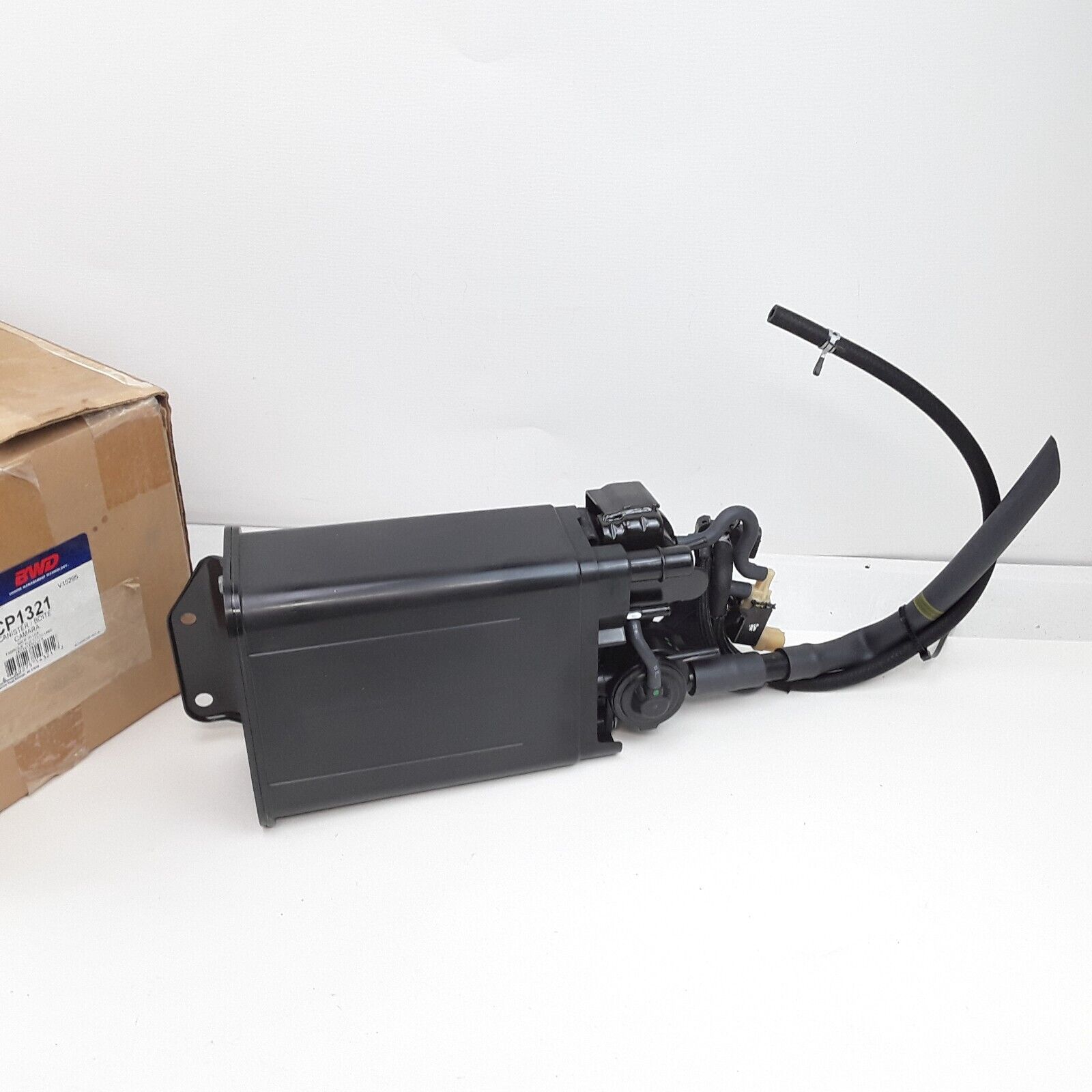 Evaporative Emissions Charcoal Canister For Toyota Corolla 2000 2001 2002,Prizm