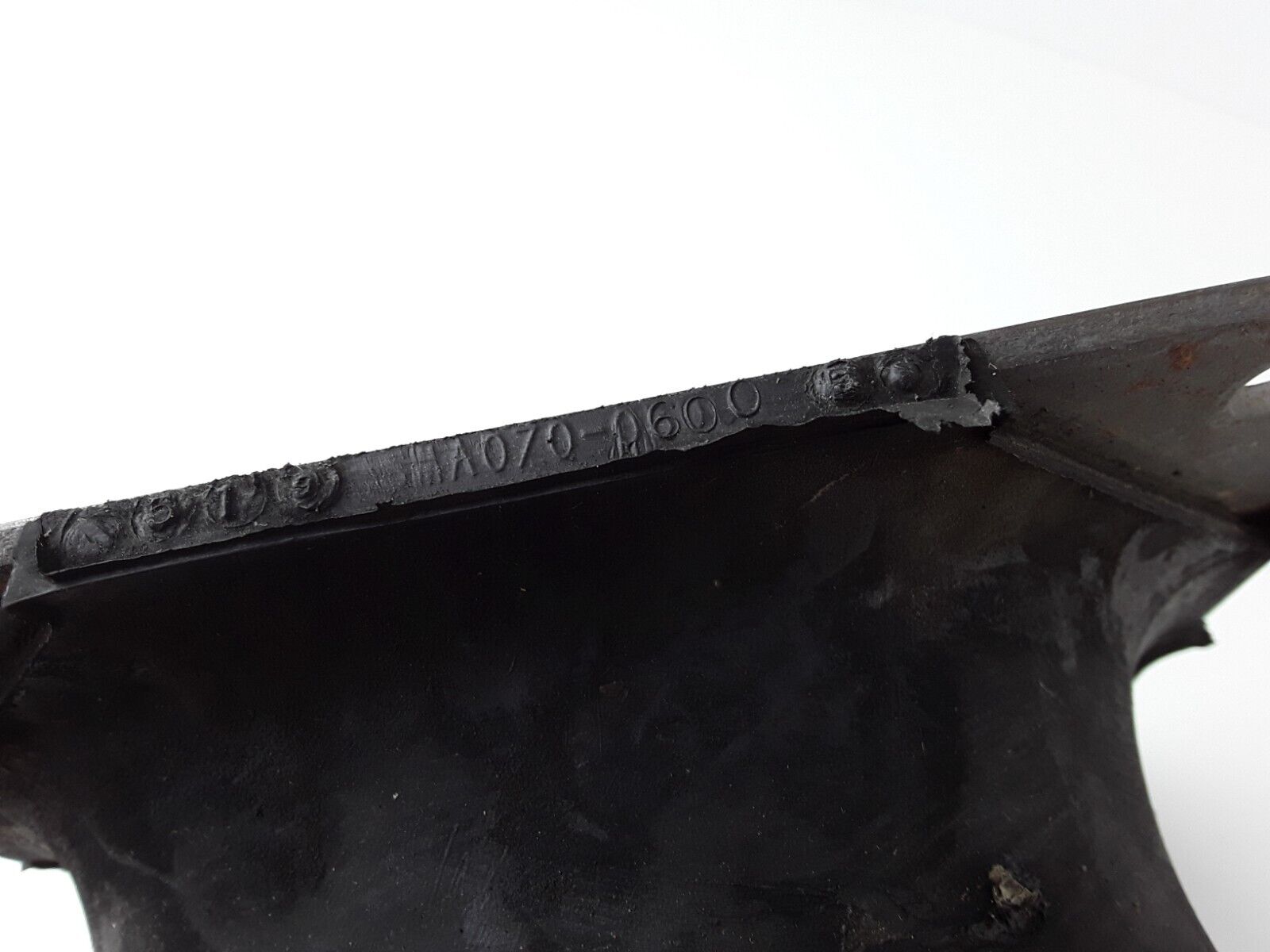 GENUINE Volvo 59600205 SHOCK RUBBER MOUNT Fast Free Shipping - HotCarParts