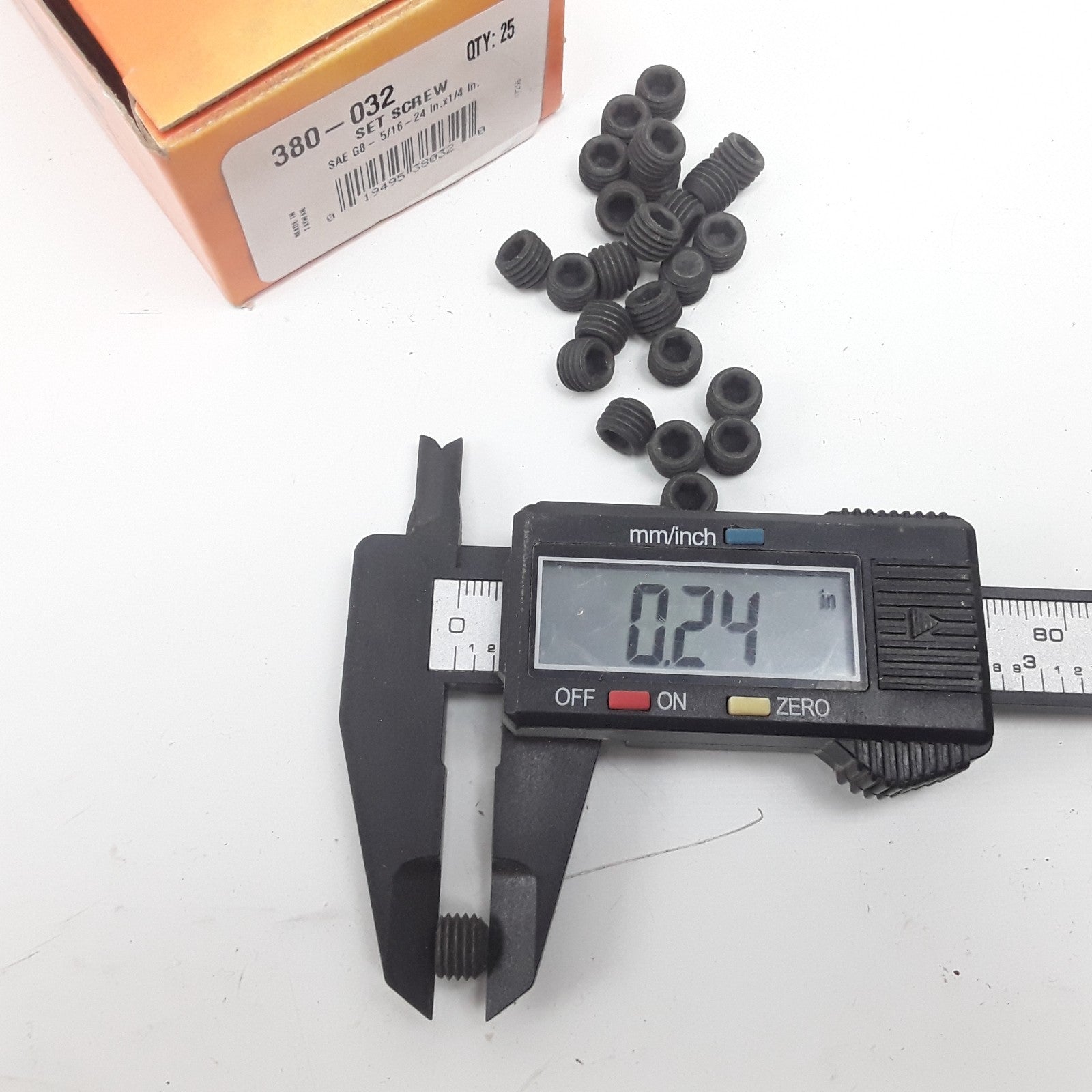 Dorman 380-032 Set Screw Steel Grade 8- 5/16-24 in. x 1/4 in Set of 25