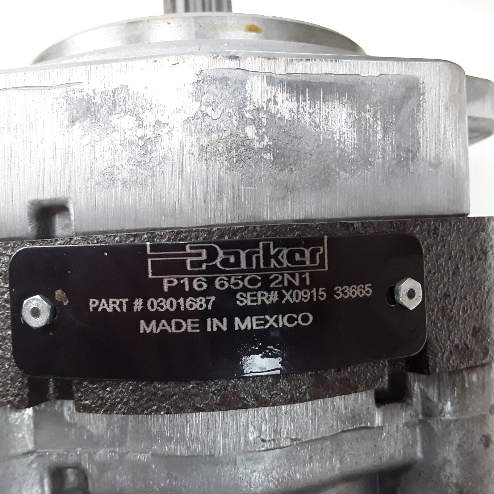 OEM NEW Parker P16 65C 2N1  Hydraulic Gear Pump Division 0301687 P16 Series