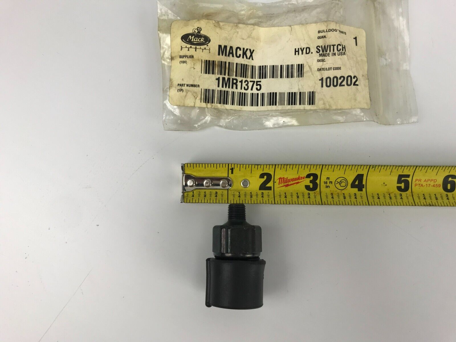 GENUINE OEM Mack Trucks 1MR1375 Hydraulic Switch 25160310 / 3070315 MSW-5399 - HotCarParts