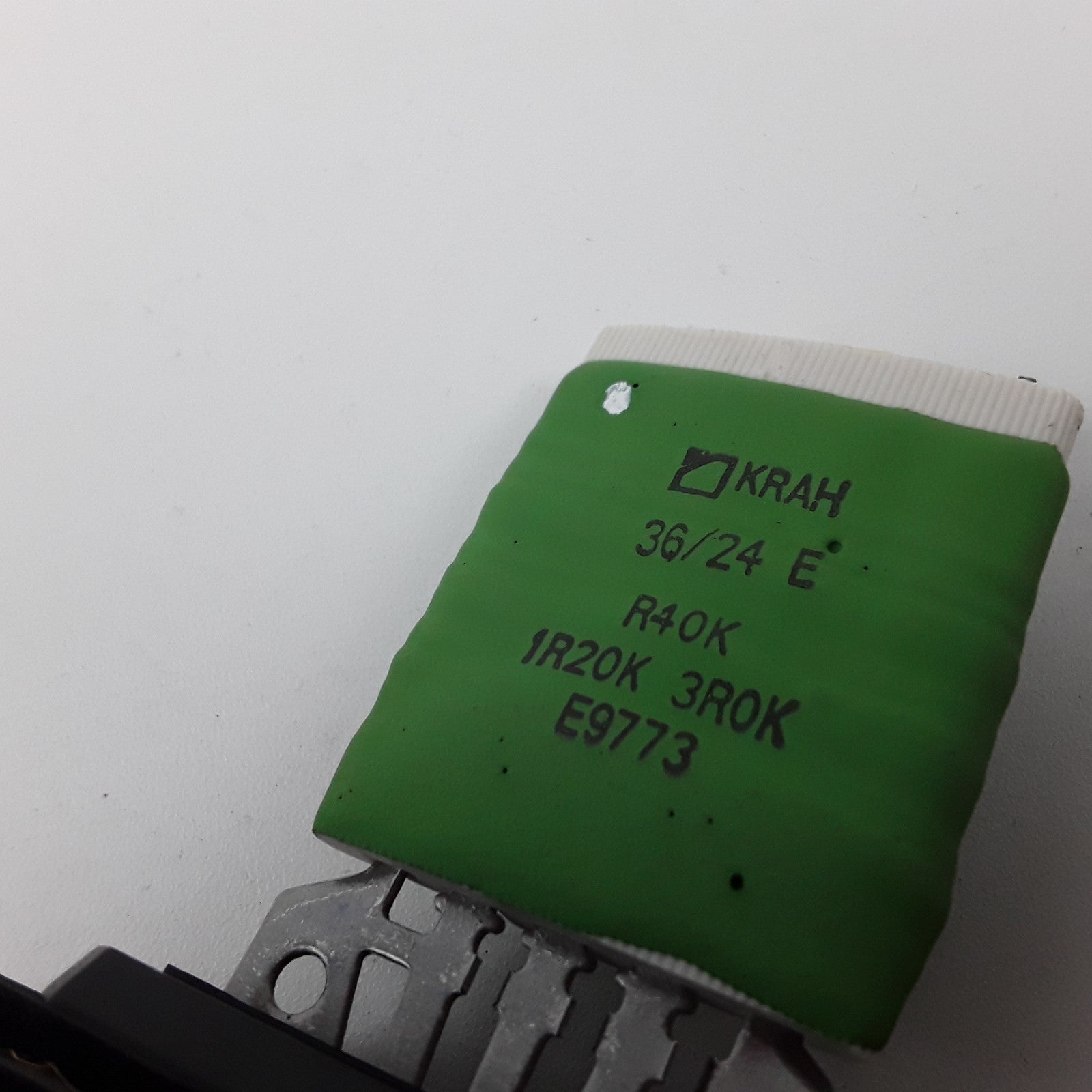 Blower Motor Resistor Fits Dodge Mitsubishi Peterbilt Ram Mack (2004 2005-2016)