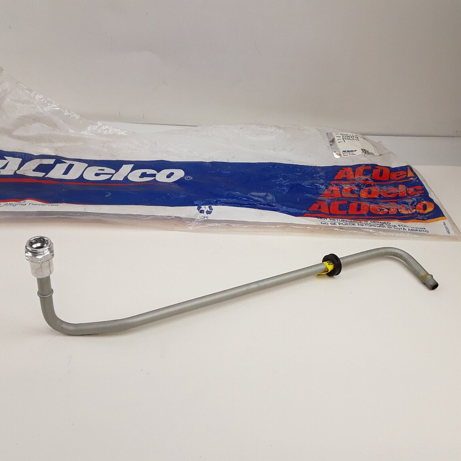 GM 23352718 Automatic Transmission Oil Cooler Tube For GMC, Chevrolet, Cadillac