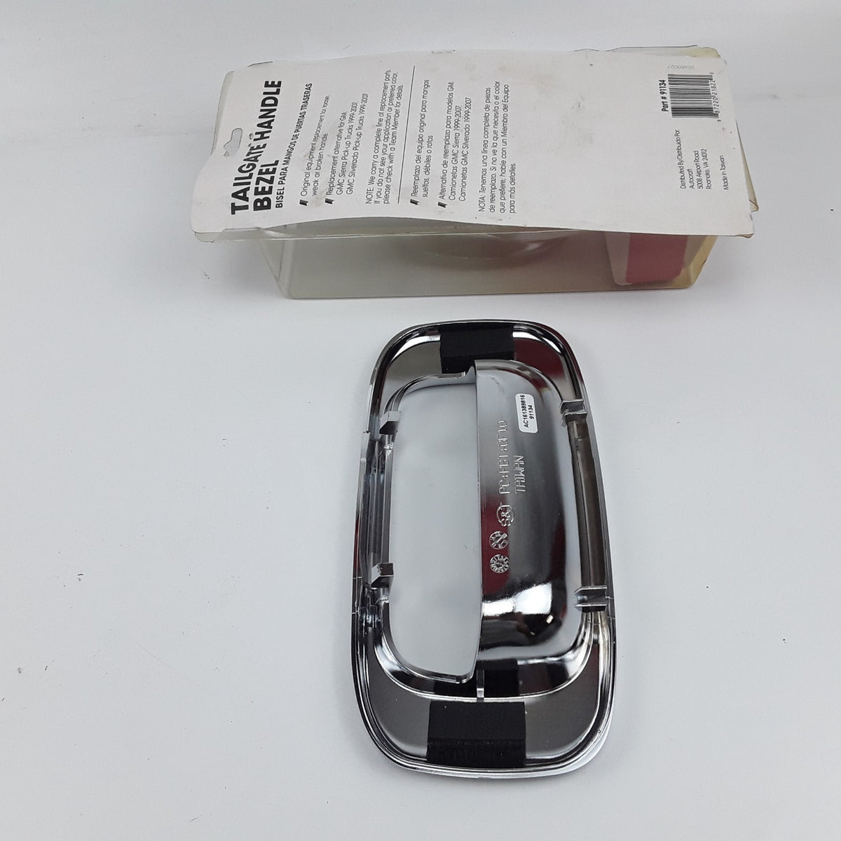 Tailgate Handle Bezel Fits Chevrolet GMC 1999 2000 2001 2002 2003 2004 2005-2007