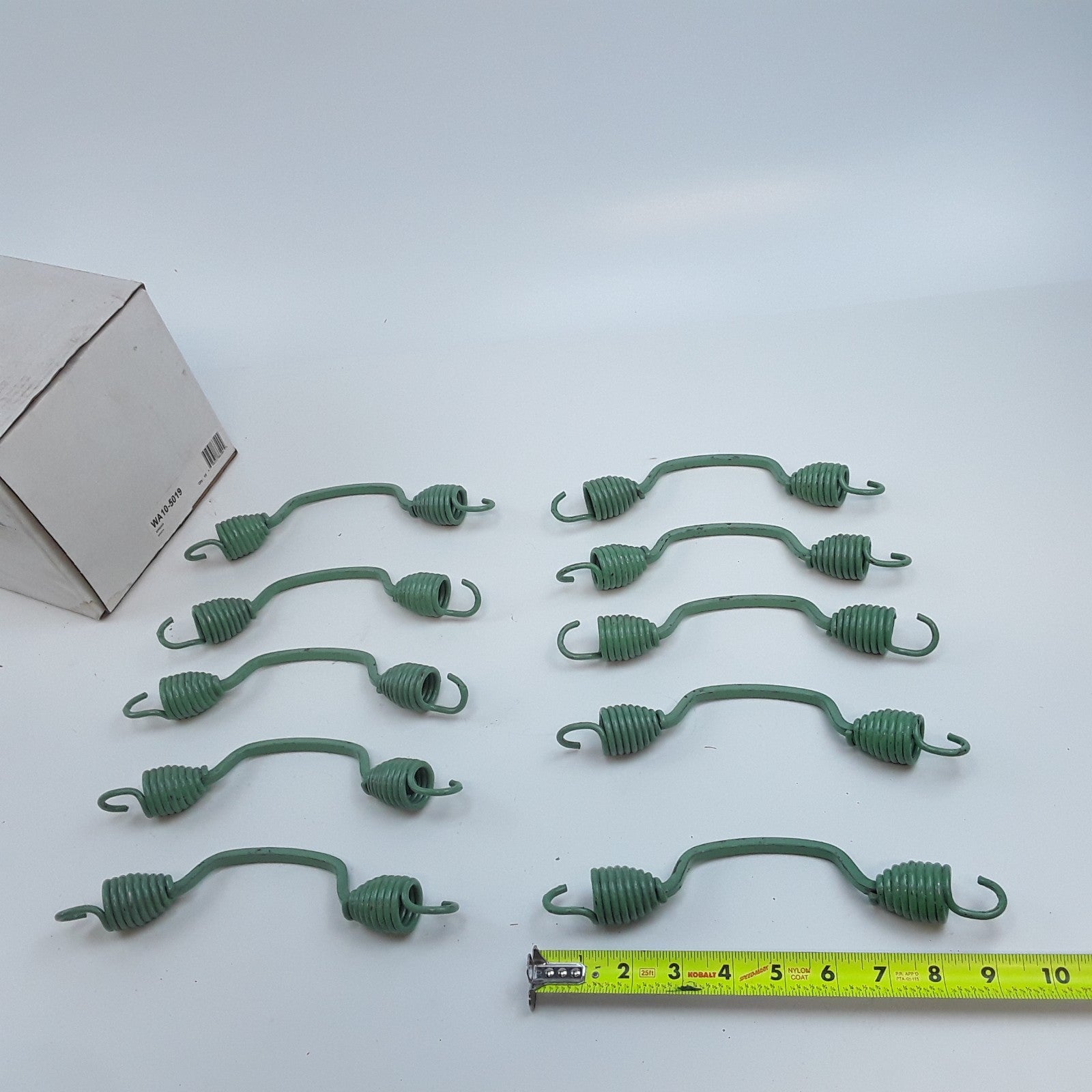 World American Wa10-5019 - Spring for Heavy Duty High Performance Car & Trucks