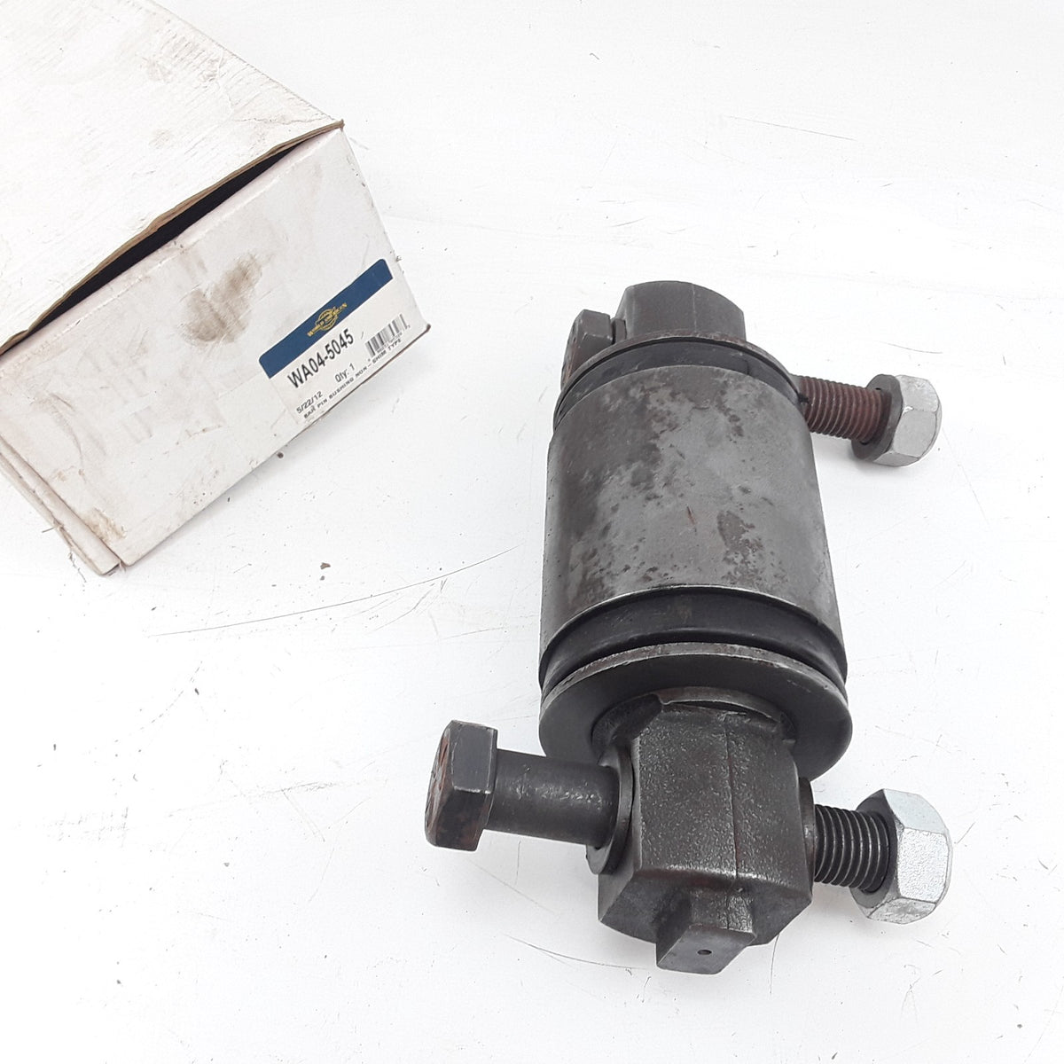 World American WA04-5045 Equalizer Beam End Bushing Fits Hendrickson Trucks