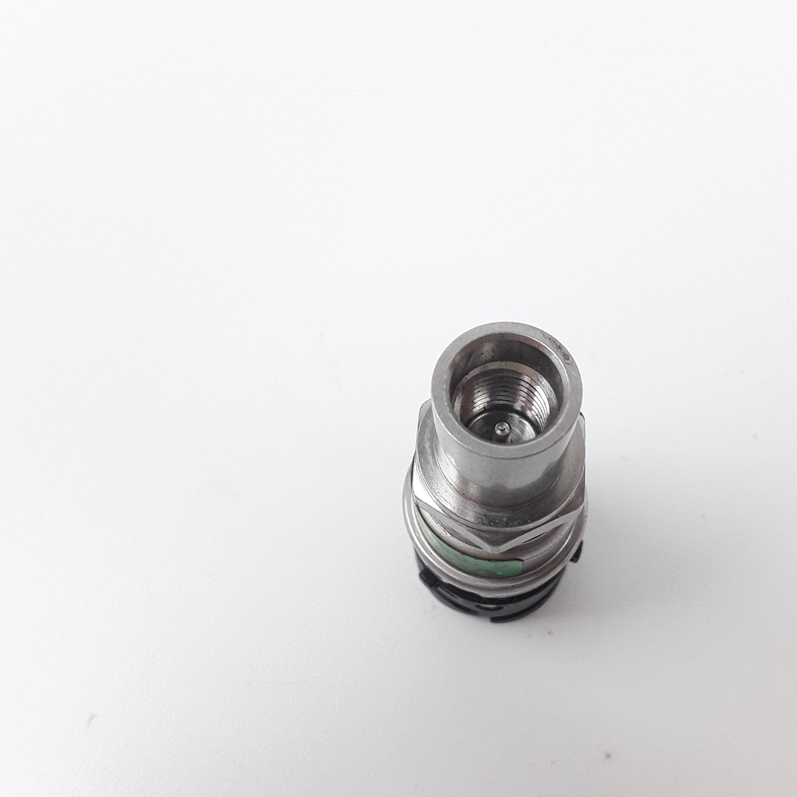 A/C Refridgerant Pressure Sensor Fits 21819082 Volvo VNL 15.0L-L6 2004-2017