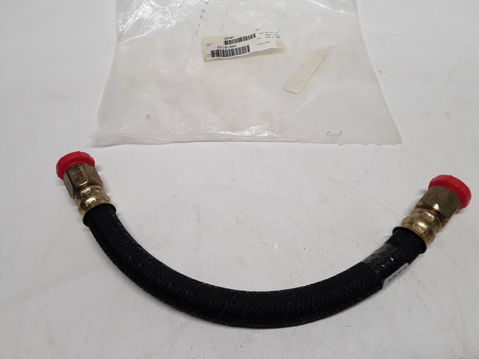 25101986 Mack HOSE ASSY, OIL SUPPLY FAST FREE SHIPPING - HotCarParts