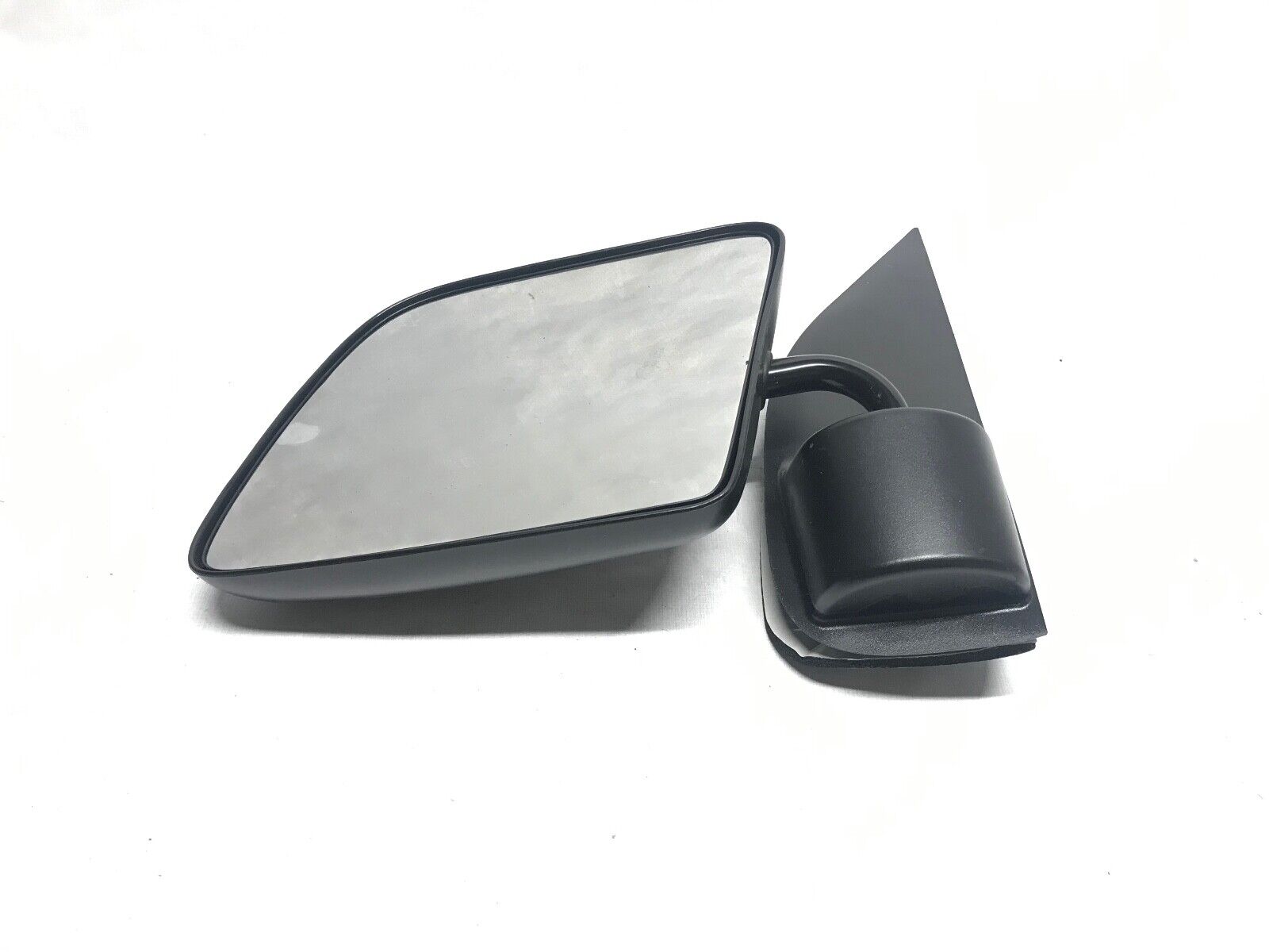 15127 New Left SIDE MIRROR OEM FORD E SERIES 1992-2007 [200B] 15127-222 - HotCarParts