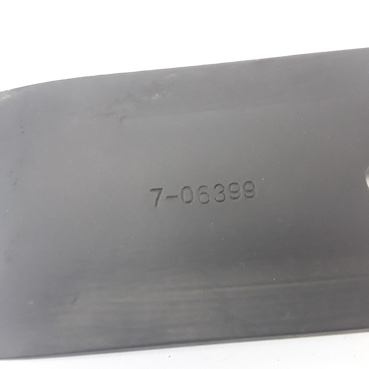 Prime Line 7-06399 Steel Lawn Mower Blade 21-3/16 inches Replaces MTD 742-0538