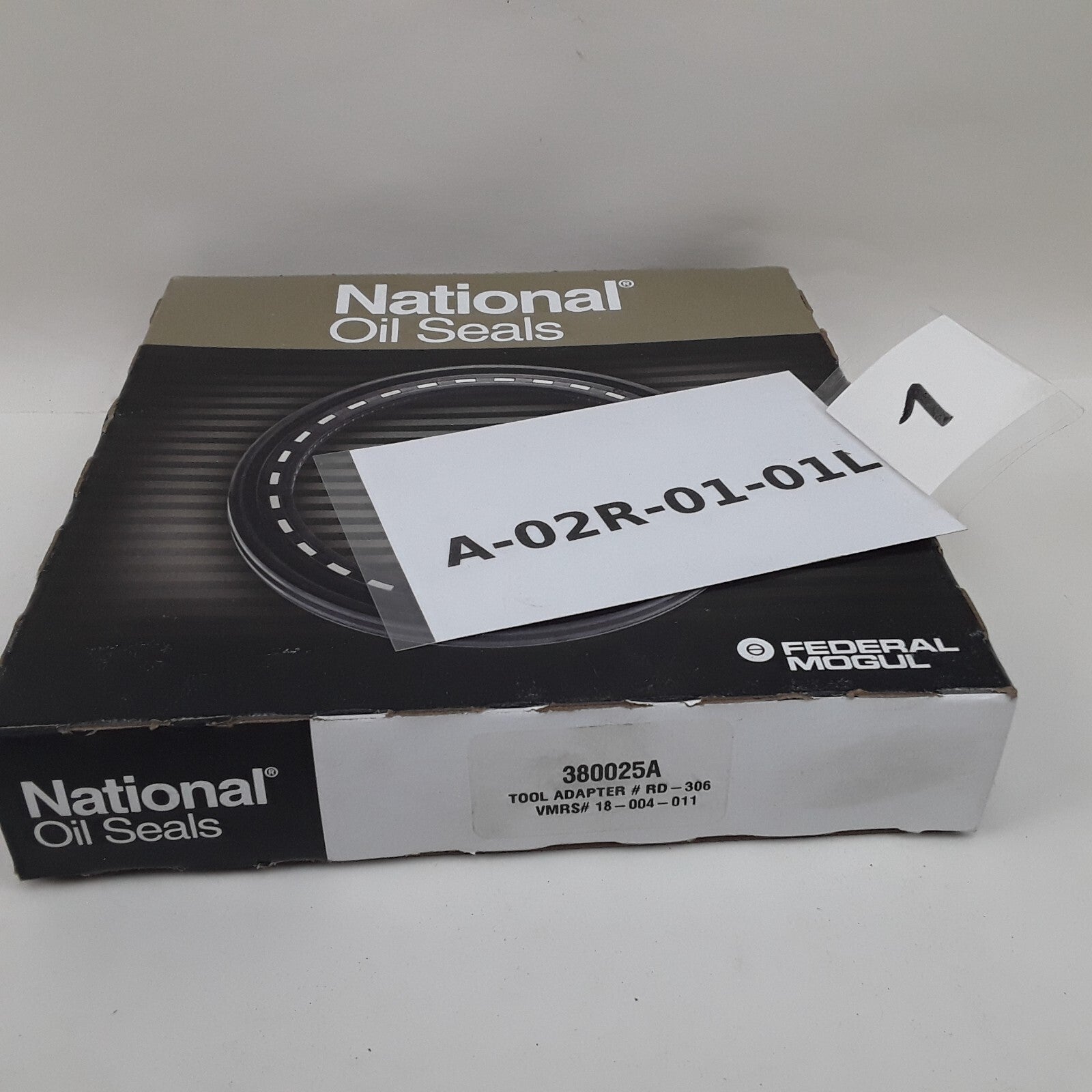 National Bearings Car Truck Gold 38 Series Oil Bath Wheel Seal Width 0.937
