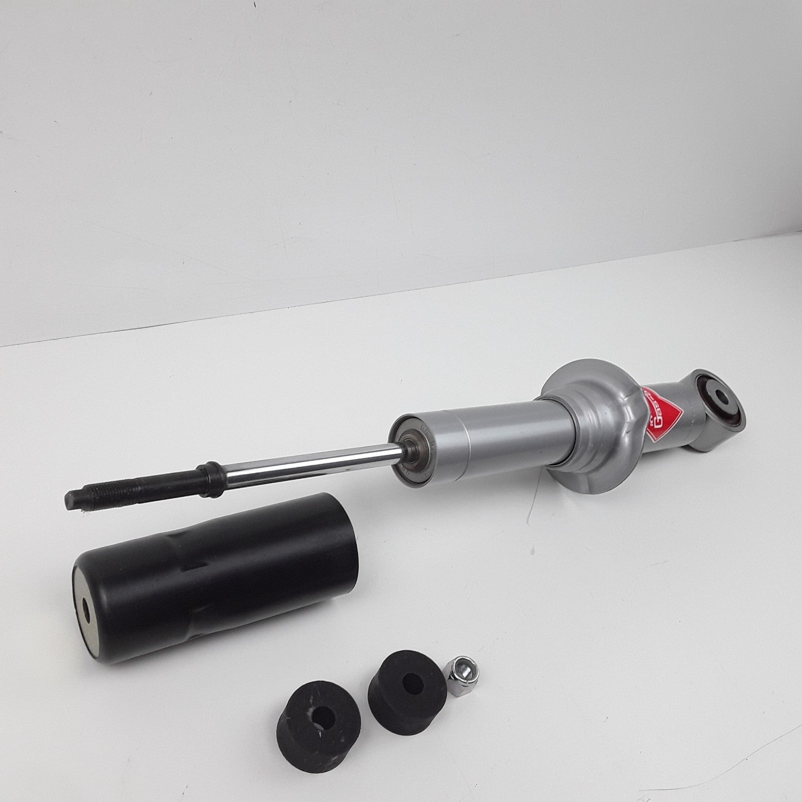 KYB 551093 Front Shock Absorber Fits Toyota Tundra 2000 2001 2002 2003 2004-2006