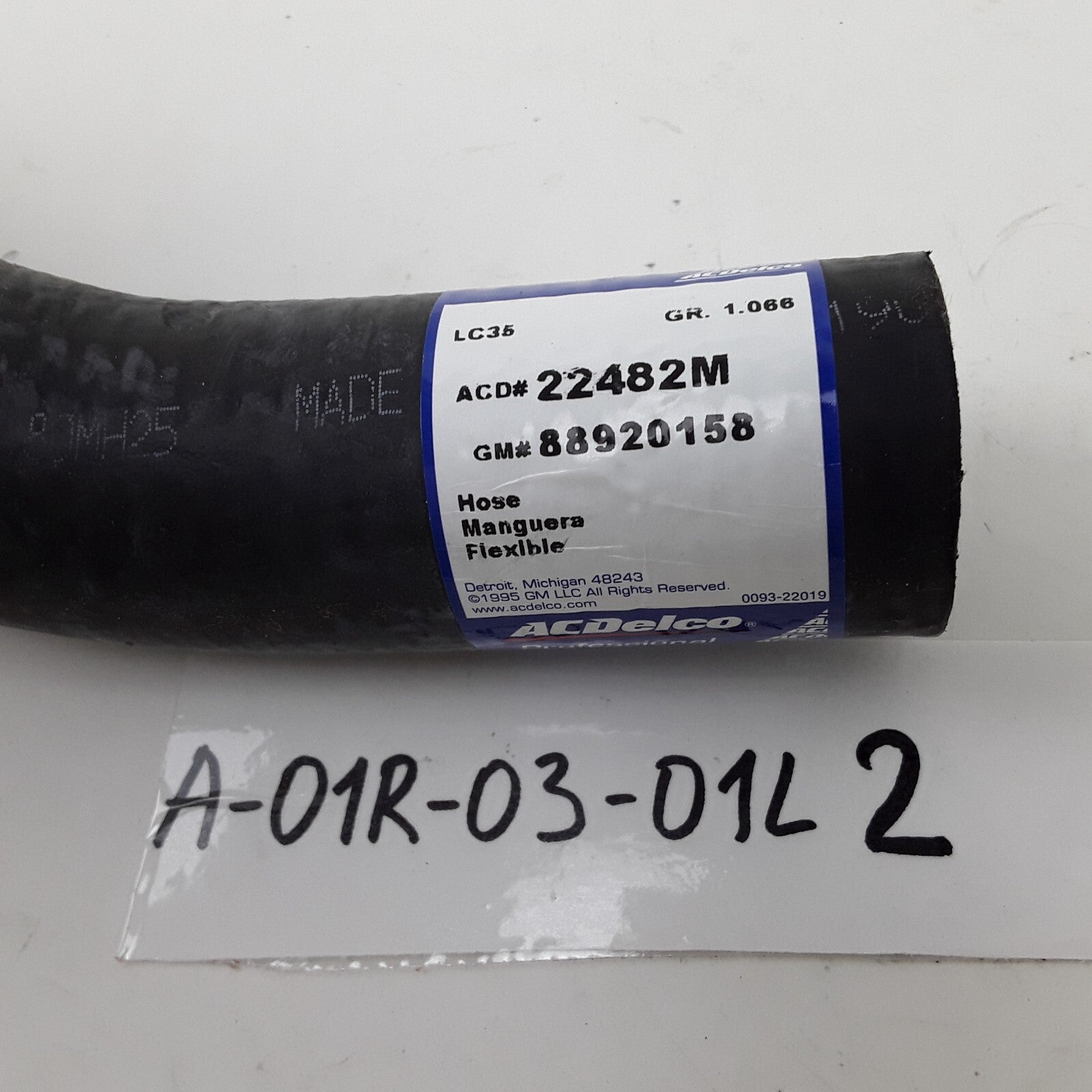 Upper Radiator Coolant Hose Fits Buick LaCrosse 2005-09 Chevrolet Impala 2004-05