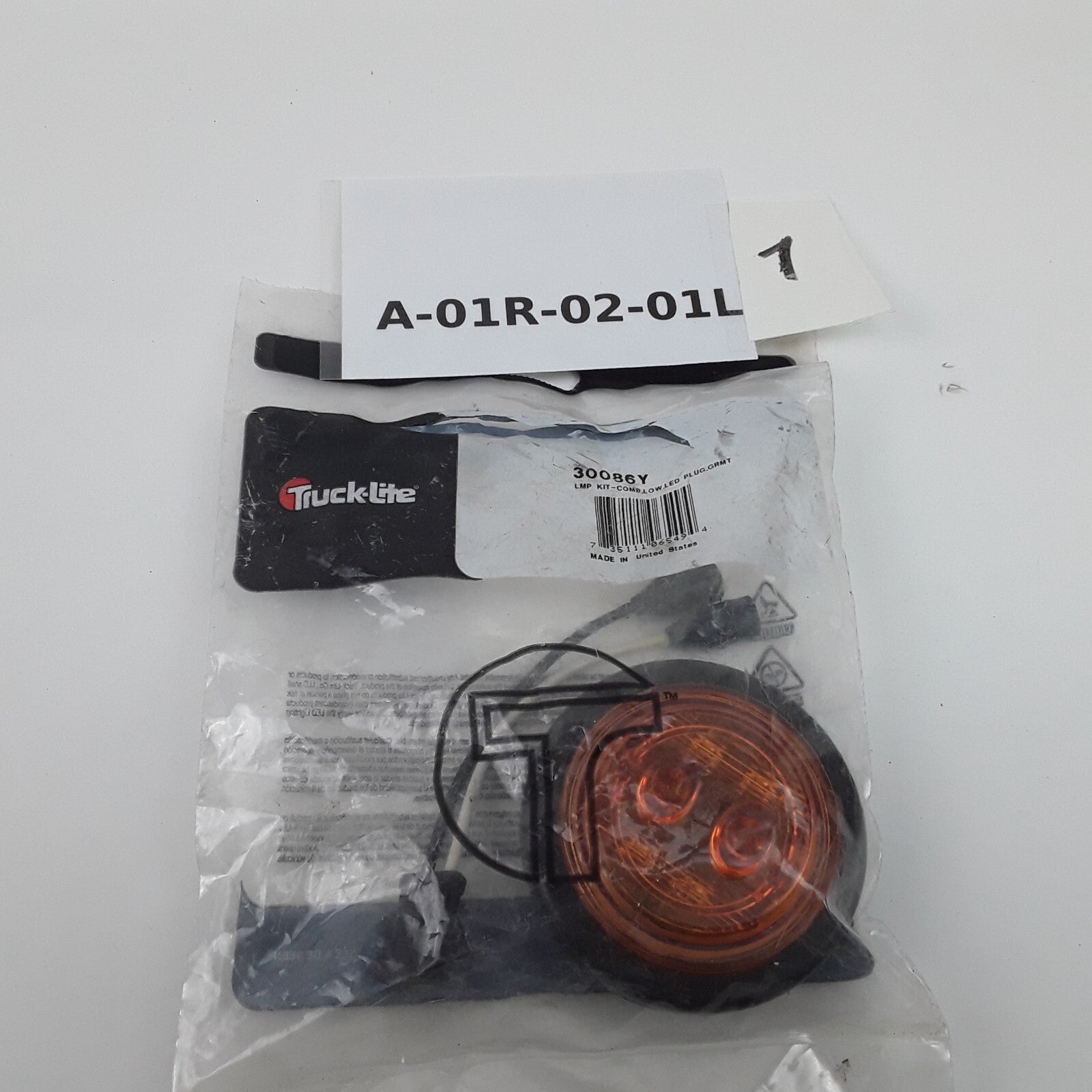 30 Series Marker Clearance Light - LED, Fit 'N Forget M/C Lamp Connection, 12v