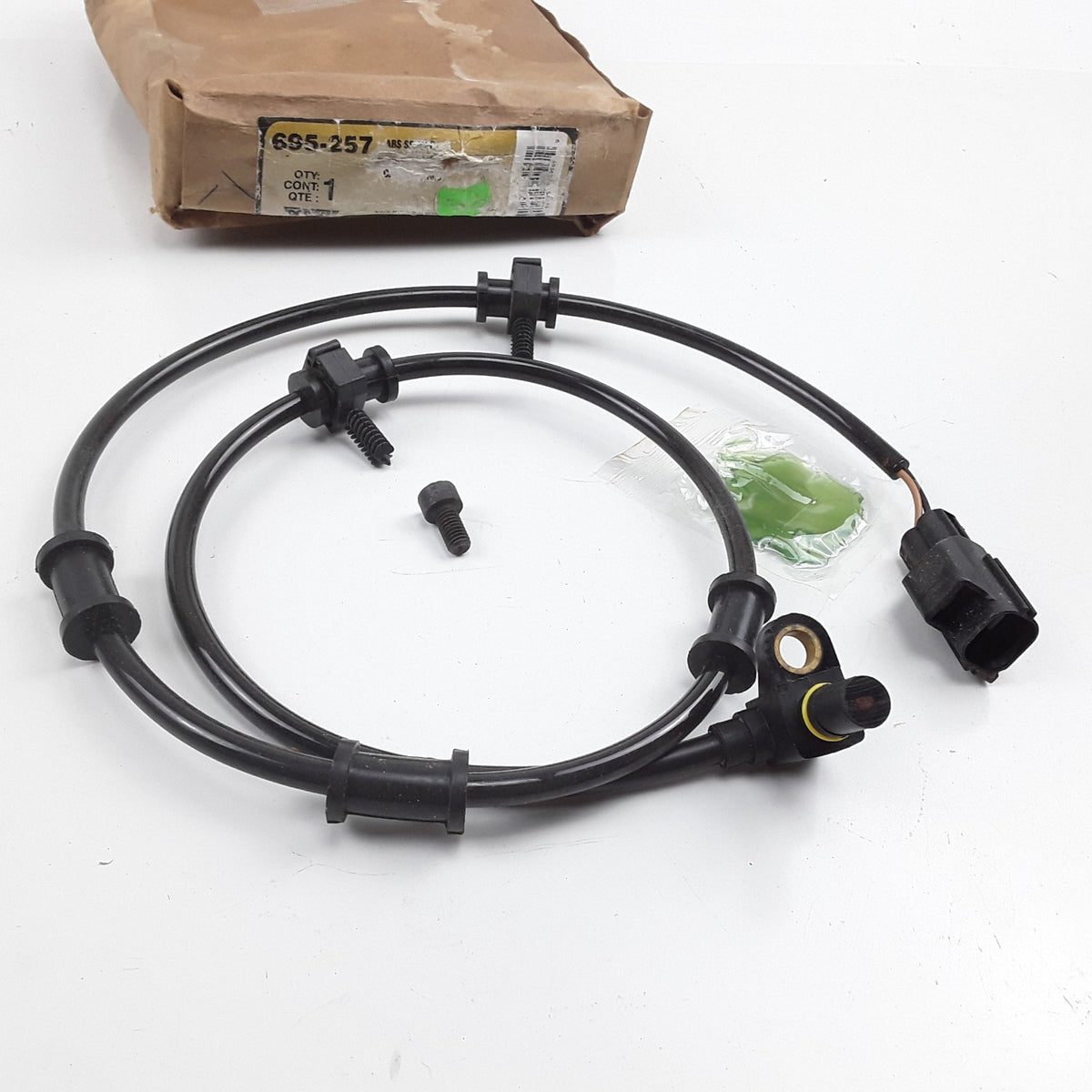 Front ABS Wheel Speed Sensor Fits Dodge Ram 2500 3500 (2003-2005)