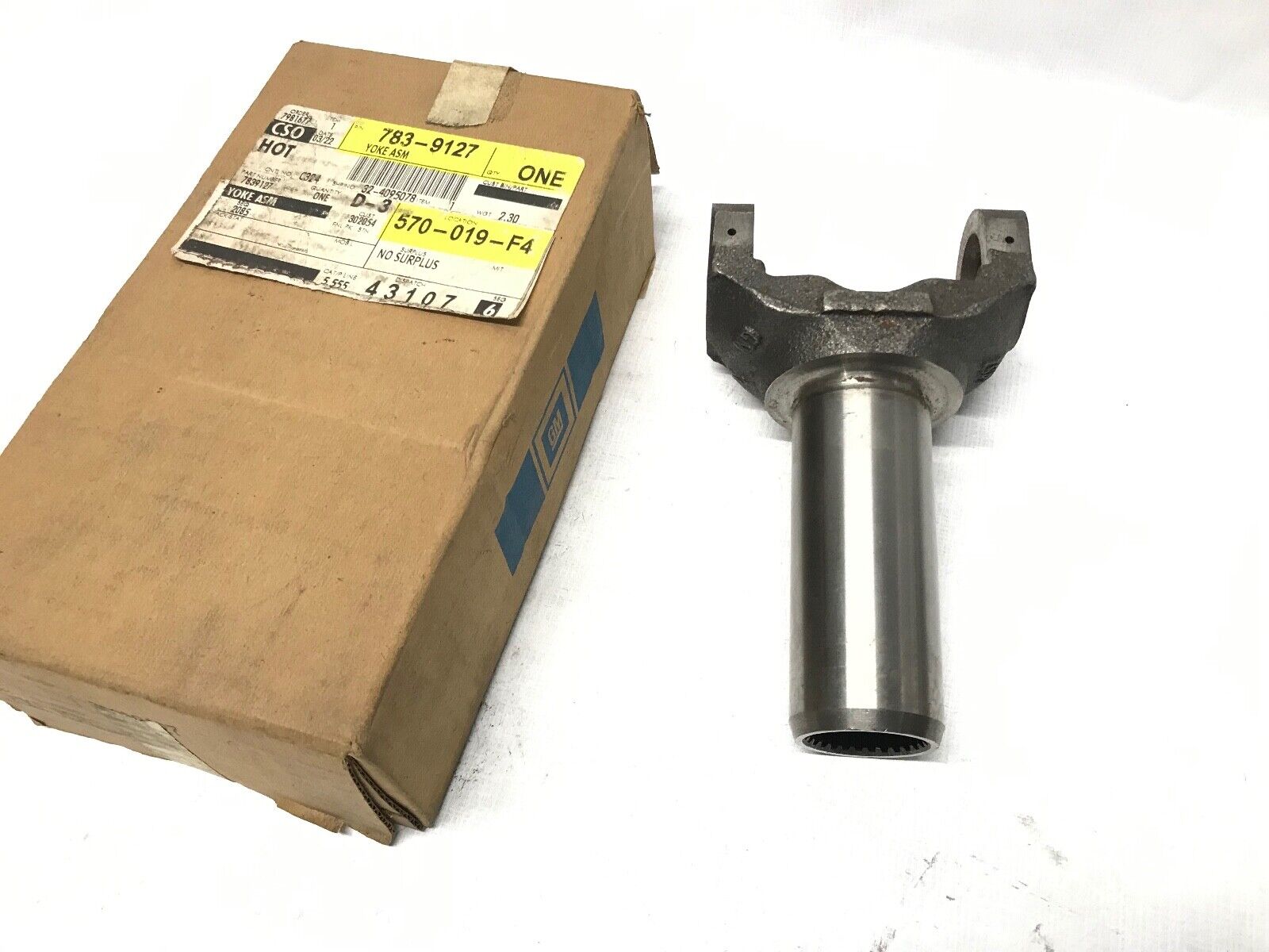 NEW GM SLIP YOKE NOS OEM 7839127 BARB5515 1929 DS1325 B2 - HotCarParts