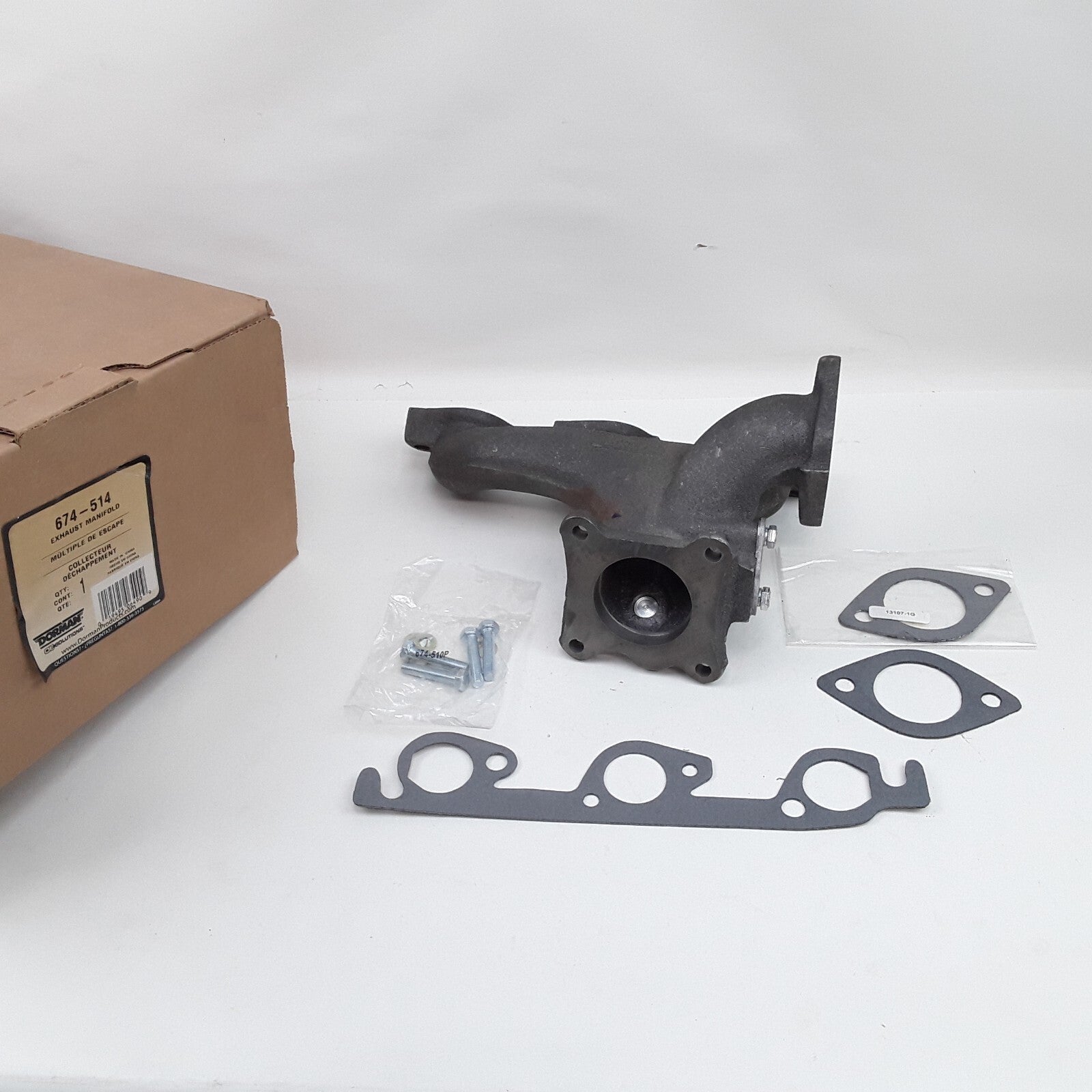 Dorman 674-514 Rear Exhaust Manifold Fits Chrysler Dodge Plymouth (1996-2000)