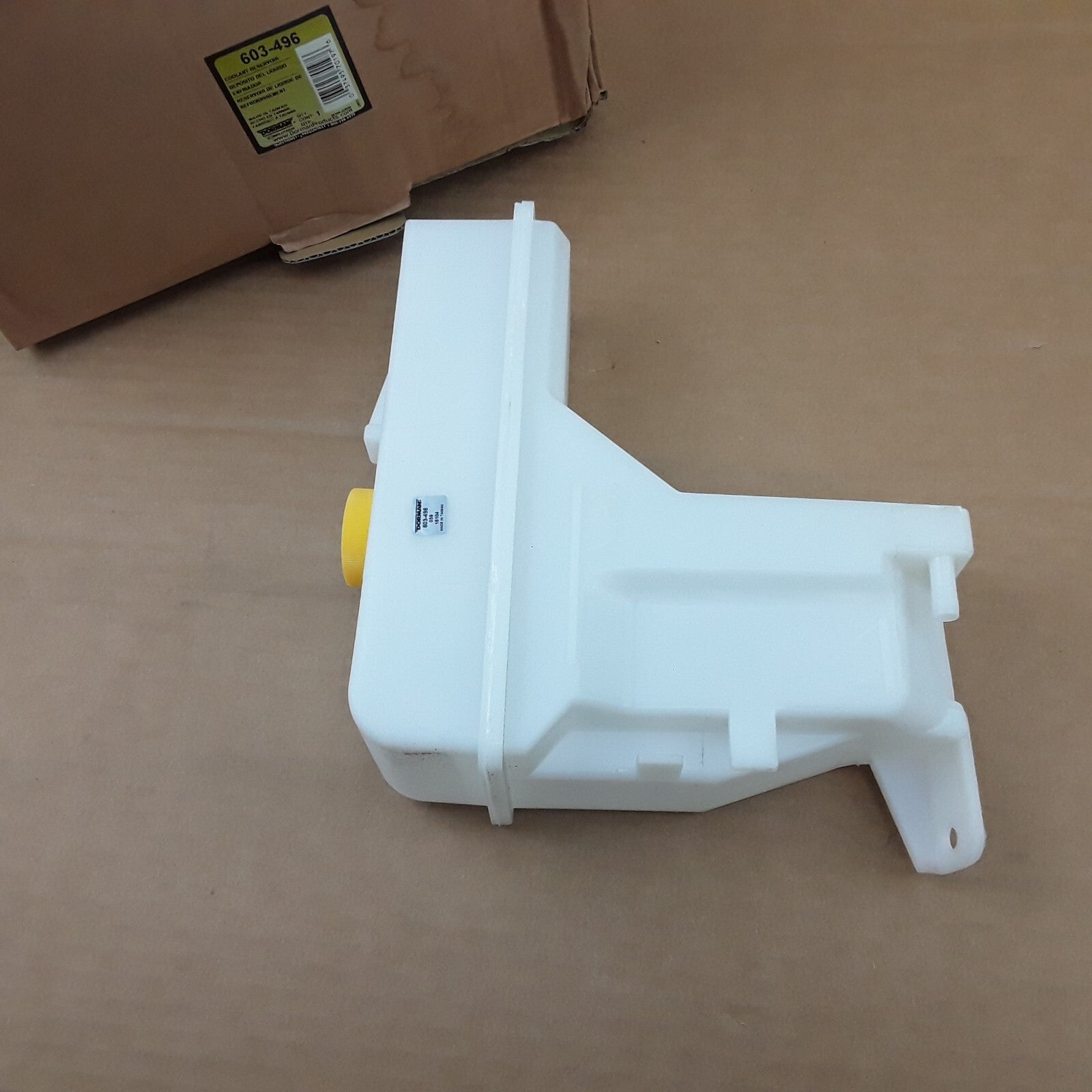 Dorman 603-496 Front Engine Coolant Reservoir Fits Nissan X-Trail (2002-2013)