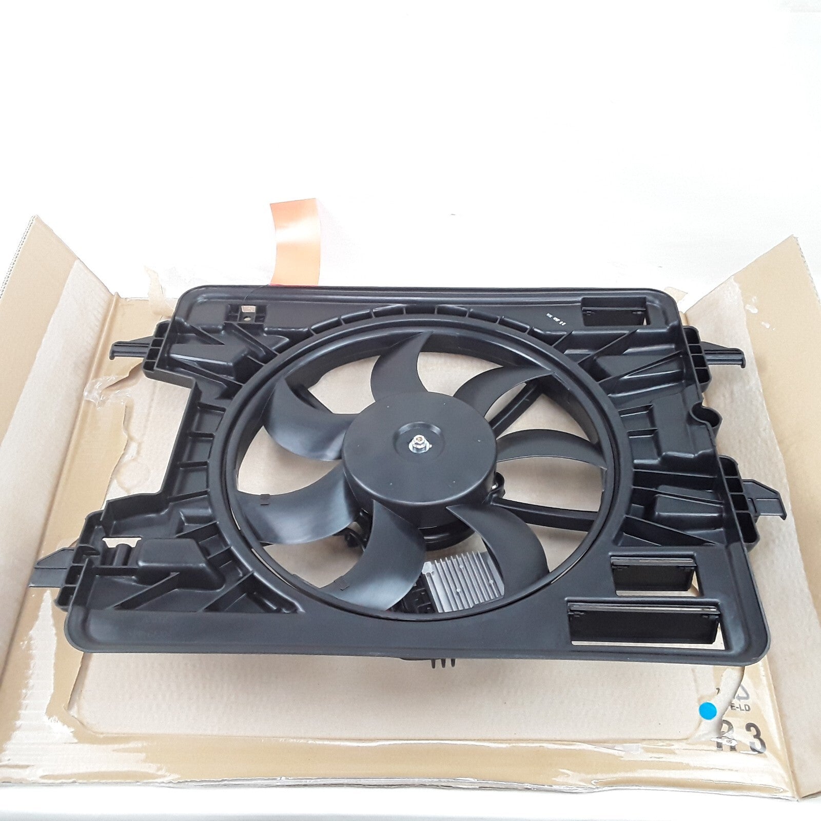 Dorman 621-448 Radiator Fan Assembly Plastic Fits Chevrolet HHR (2008 2009 2010)
