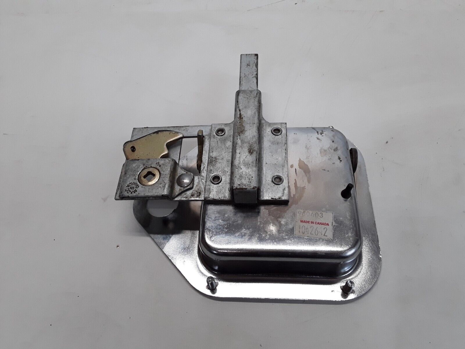Genuine Kenworth Right Exterior Door Handle 2004-2007 T600A 2004-2015 T800 W900 - HotCarParts