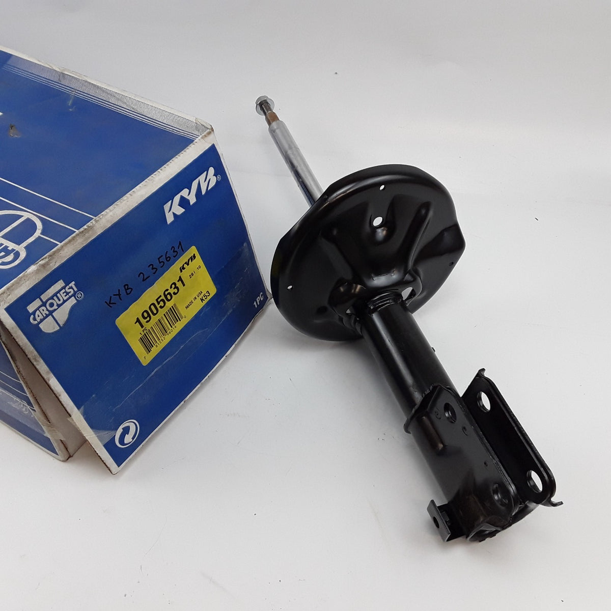 Front Left Suspension Strut Fits Dodge Mitsubishi Chrysler (1999 2000 2001-2005)