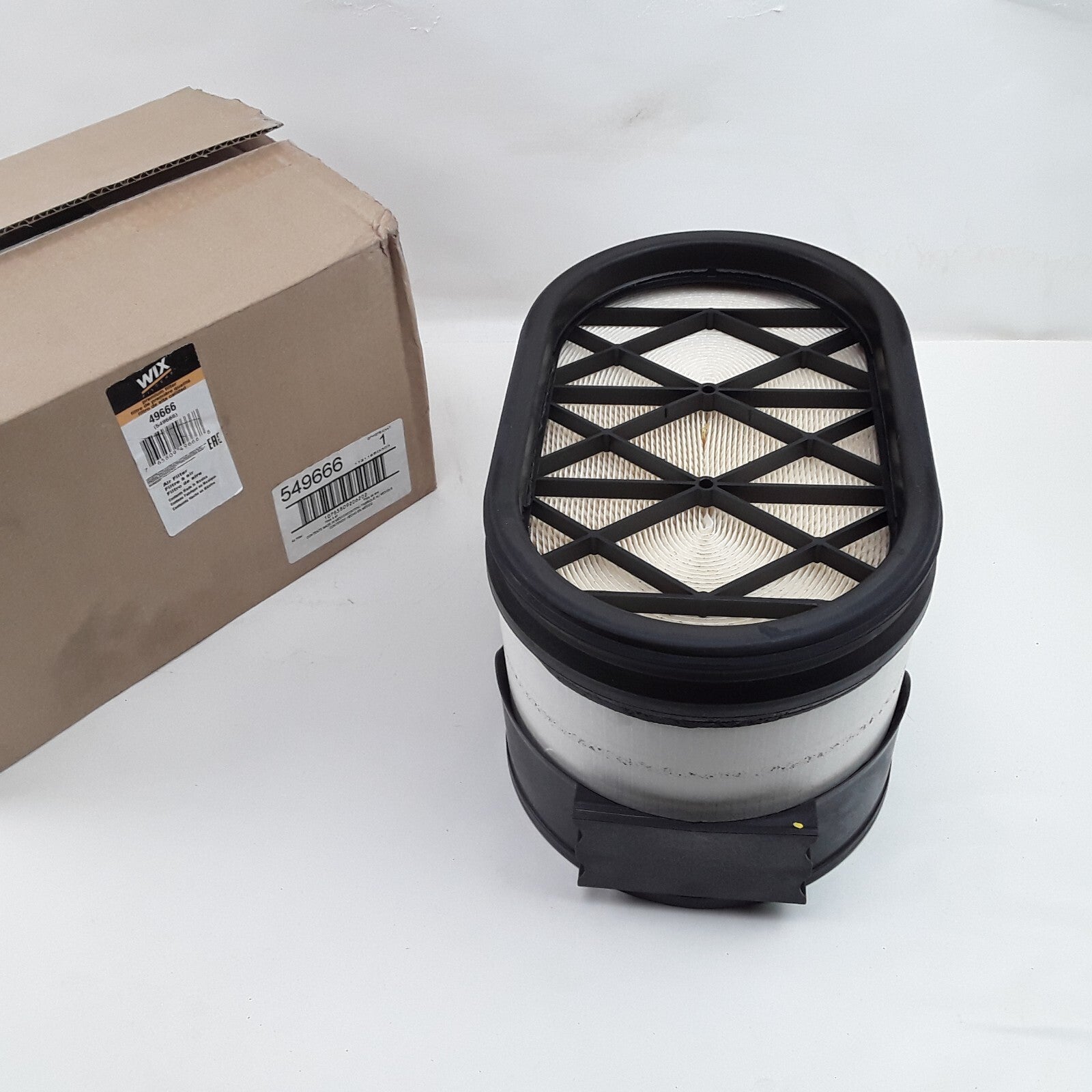 WIX Air Filter For IC Corporation Freightliner Ford Thomas (2008-2019 2023-2024)