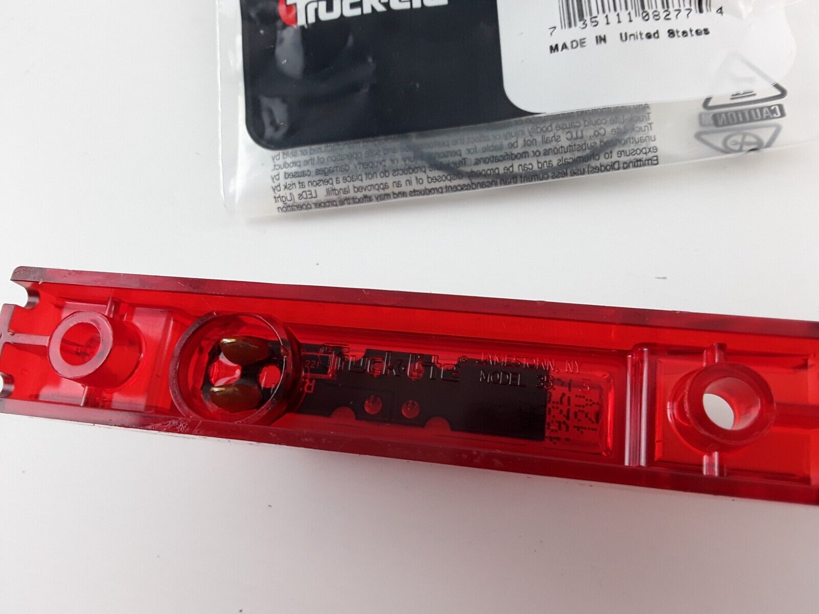 Marker Red Clearance Light LED Rectangular 12V TRUCK-LITE 35200R3 - 35 Series - HotCarParts