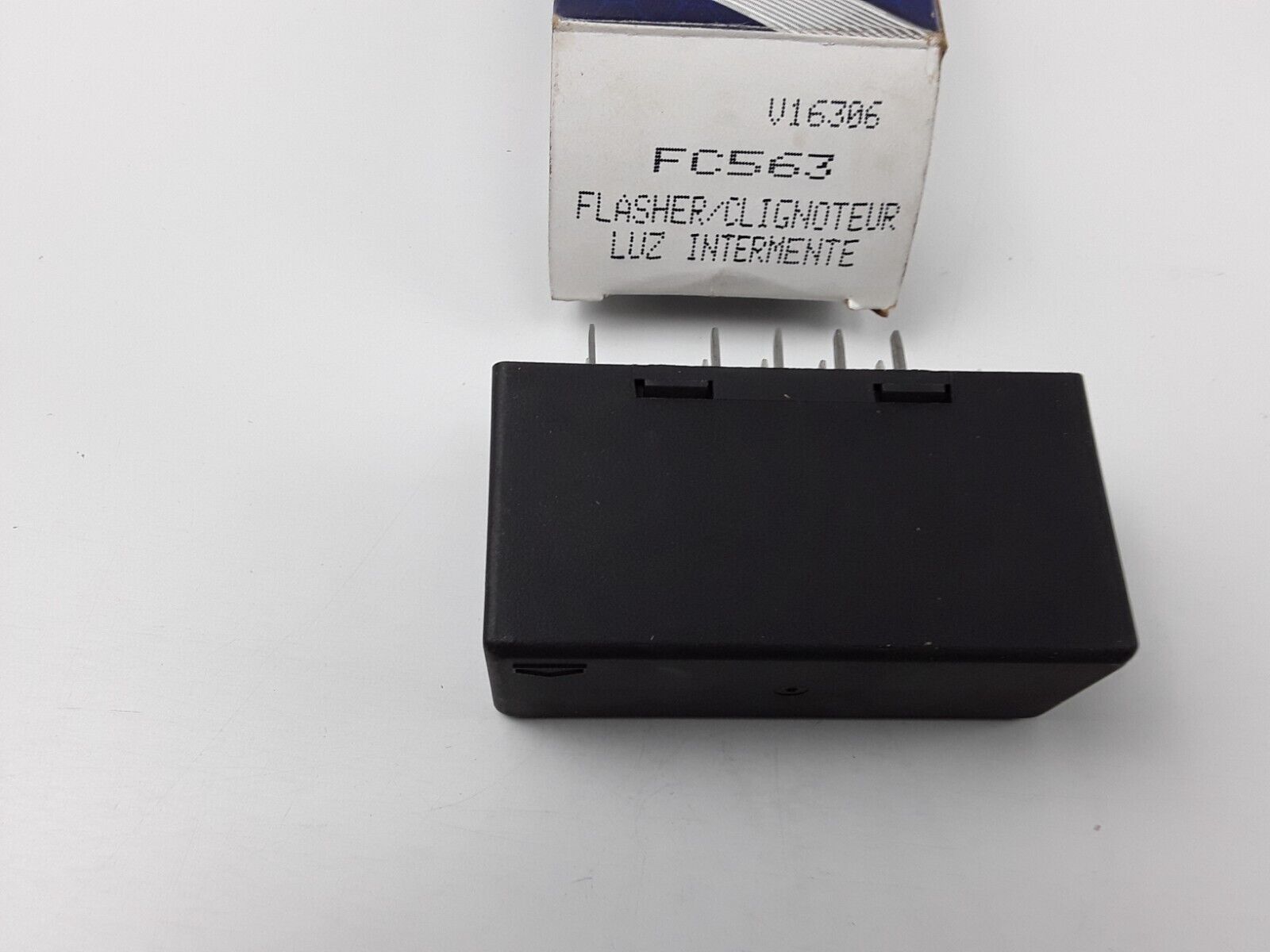Flasher Relay Fits Chevrolet GMC Cadillac Hummer Escalade Silverado Sierra 02-07 - HotCarParts