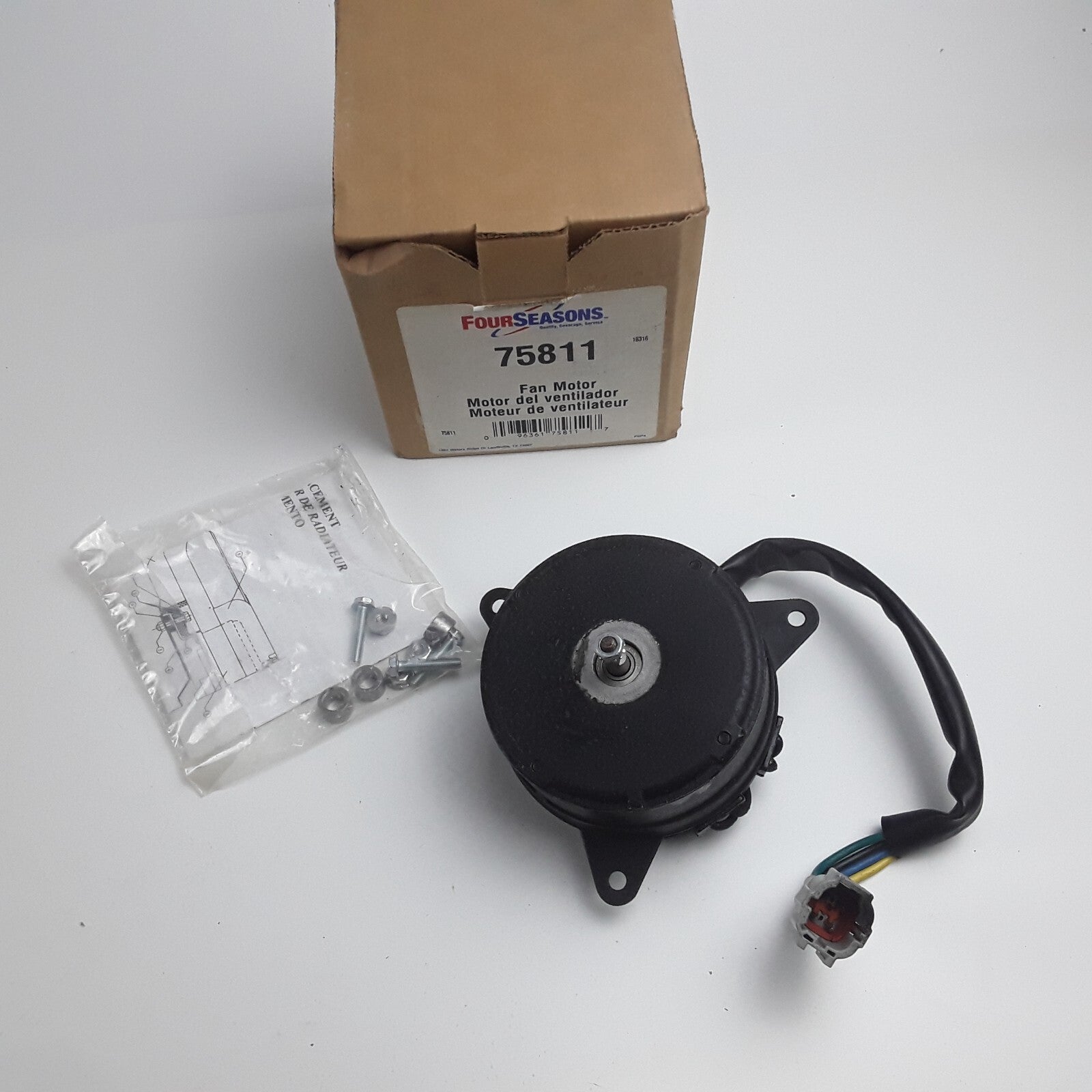 Condenser Fan Motor For Nissan Altima Maxima INFINITI I30 (1995 1996 1997-2001)