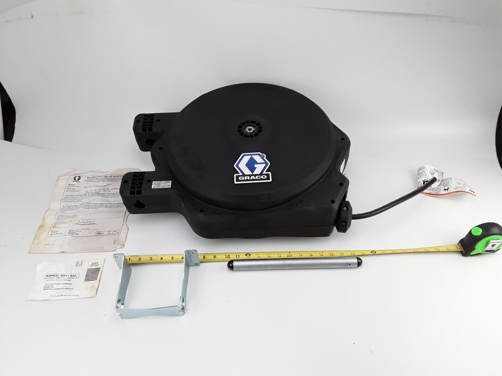 Graco HEH13D LD Series Enclosed Hose Reel with 1/4 in x 35 ft (6 mm X 11 m) Hose - HotCarParts