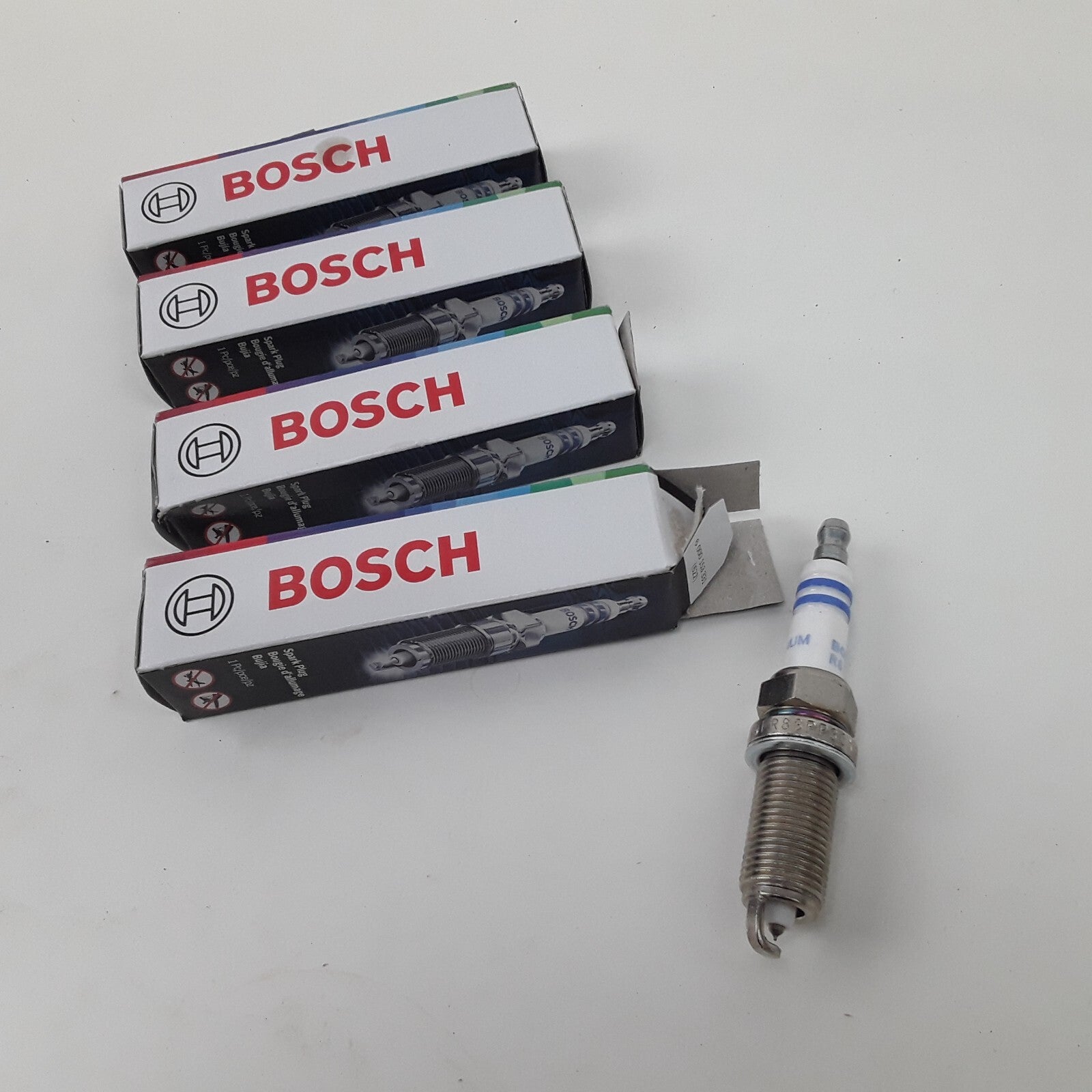 4 Platinum Spark Plugs Fits Dodge Durango Jeep Grand Cherokee Ram 1500 (2024)
