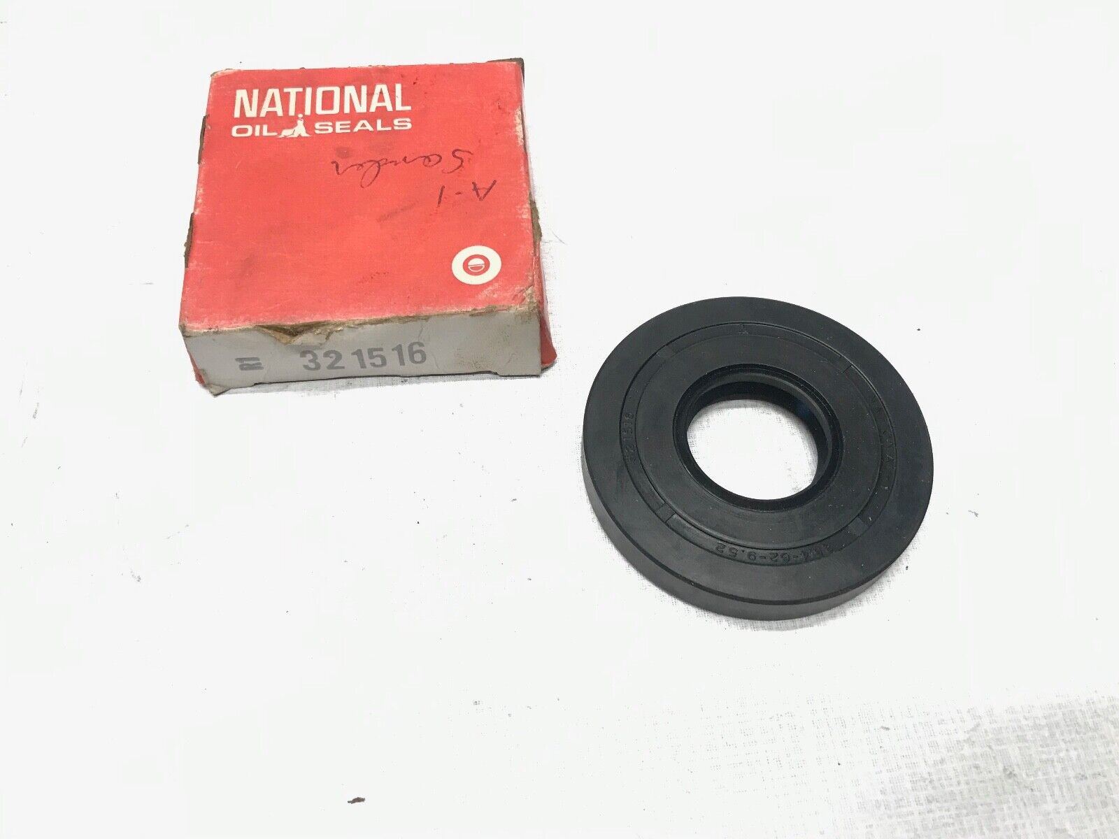 GENUINE 321516 National Seal FAST SHIPPING - HotCarParts