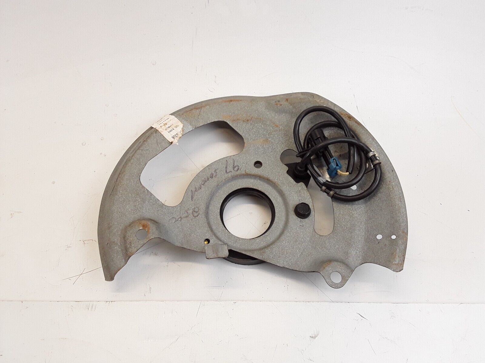GM 15725356 Right Front ABS Wheel Speed Sensor Brake Shield For GMC Sonoma 94-03 - HotCarParts