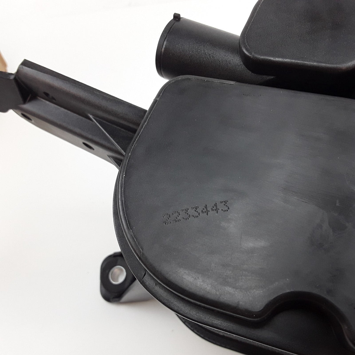 Fuel Vapor Canister Fits Audi S7 RS5 S6 SQ5 RS7 A4 Q5 S5 S4 A5 A6 (2008-2018)