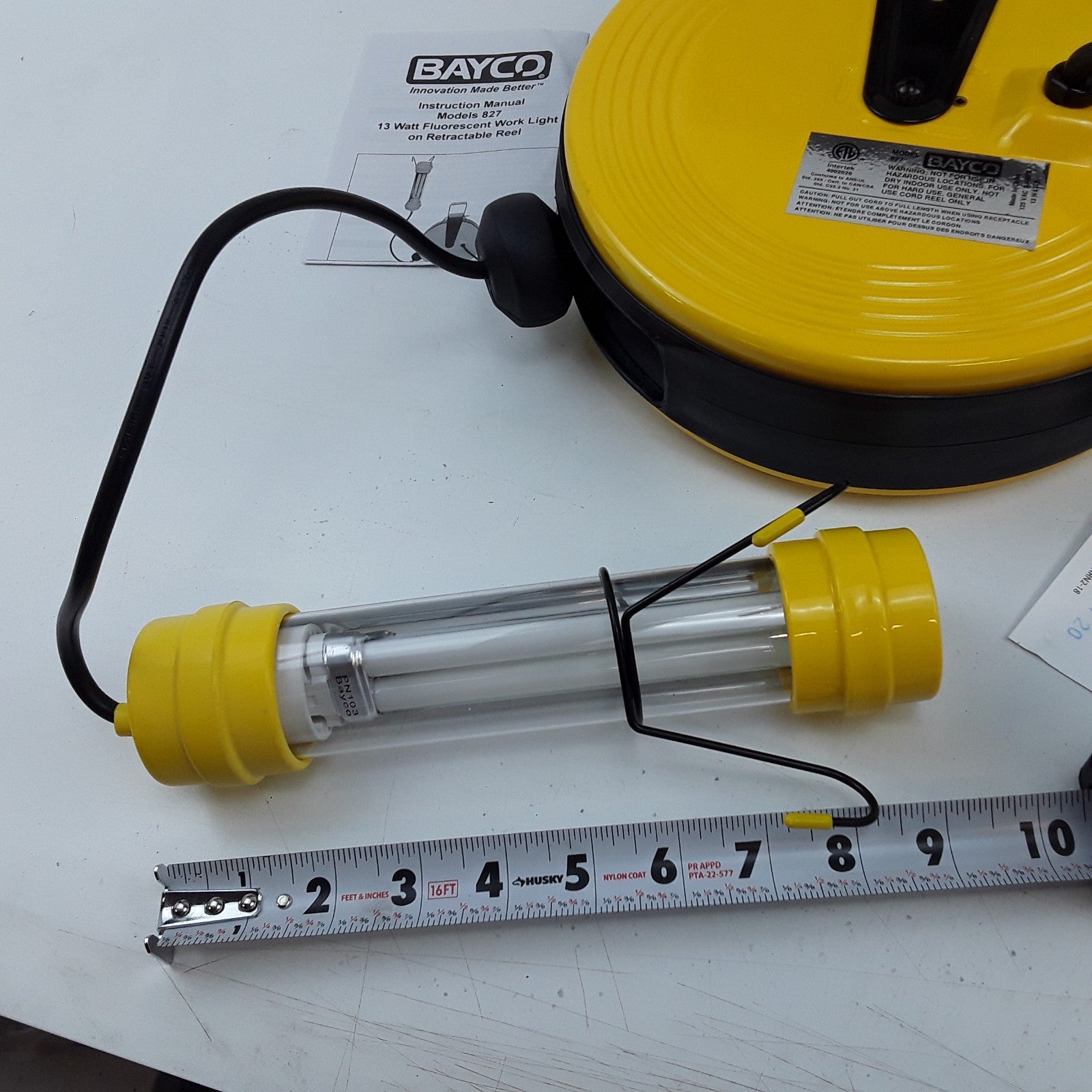 13 Watt Flourescent Work Light W/ Spotlight, 50' Metal Reel Bayco SL-827