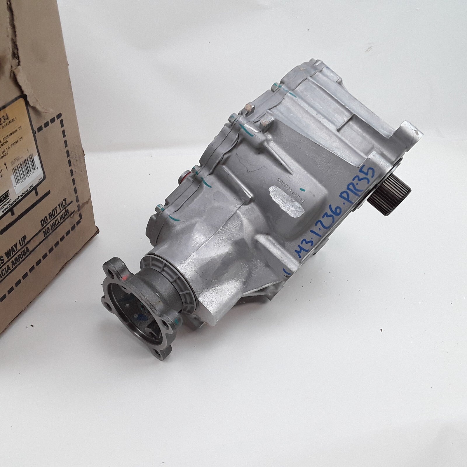 Transfer Case Assembly Fits Ford Explorer (2011-2015), Mercury Sable (2008-2009)