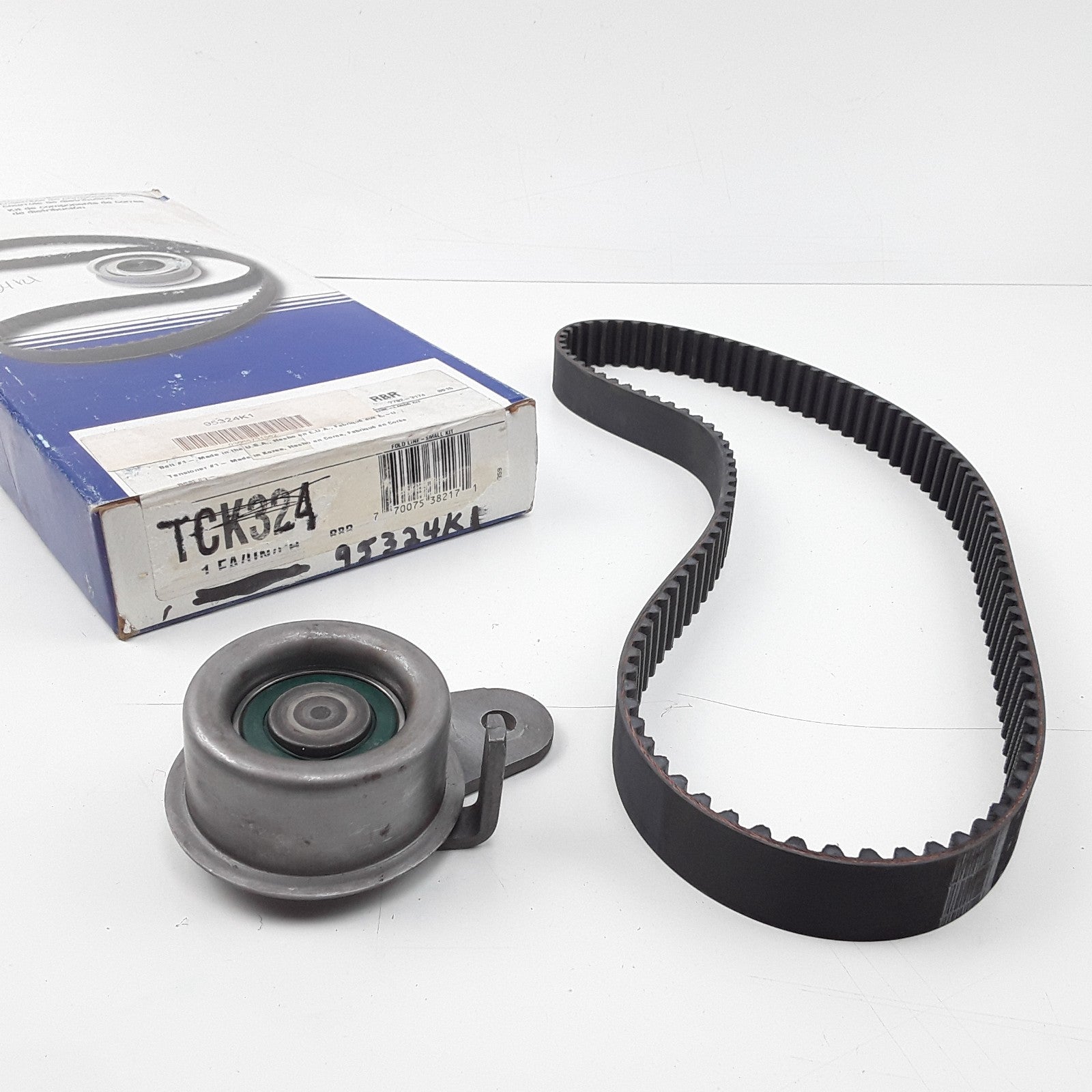 Gates 95324K1 Engine Timing Belt Kit Fits Hyundai Accent (2000 2001 2002 2003)