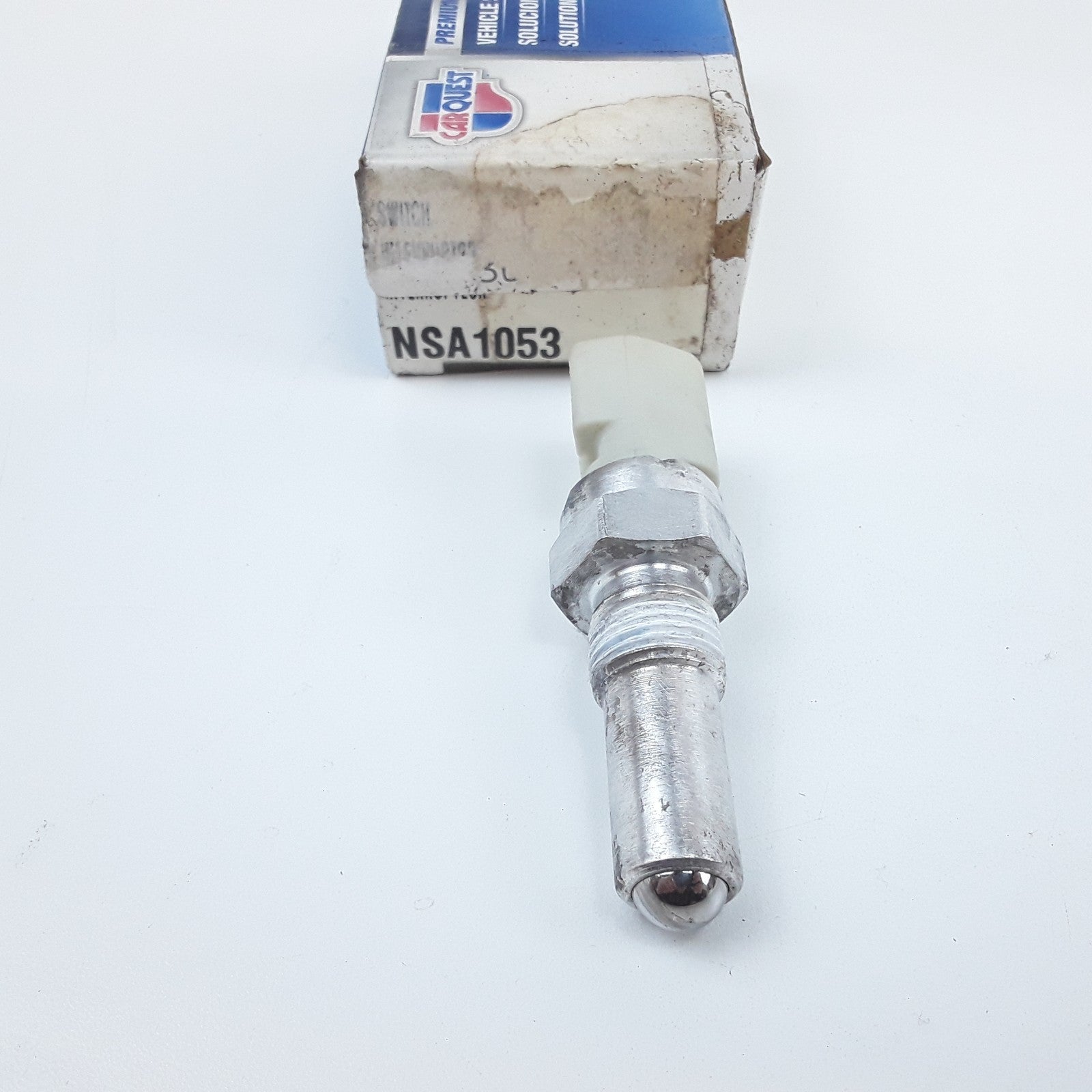 Carquest NSA1053 Back-Up Light Switch Fits Ford Focus (2000 2001 2002 2003 2004)