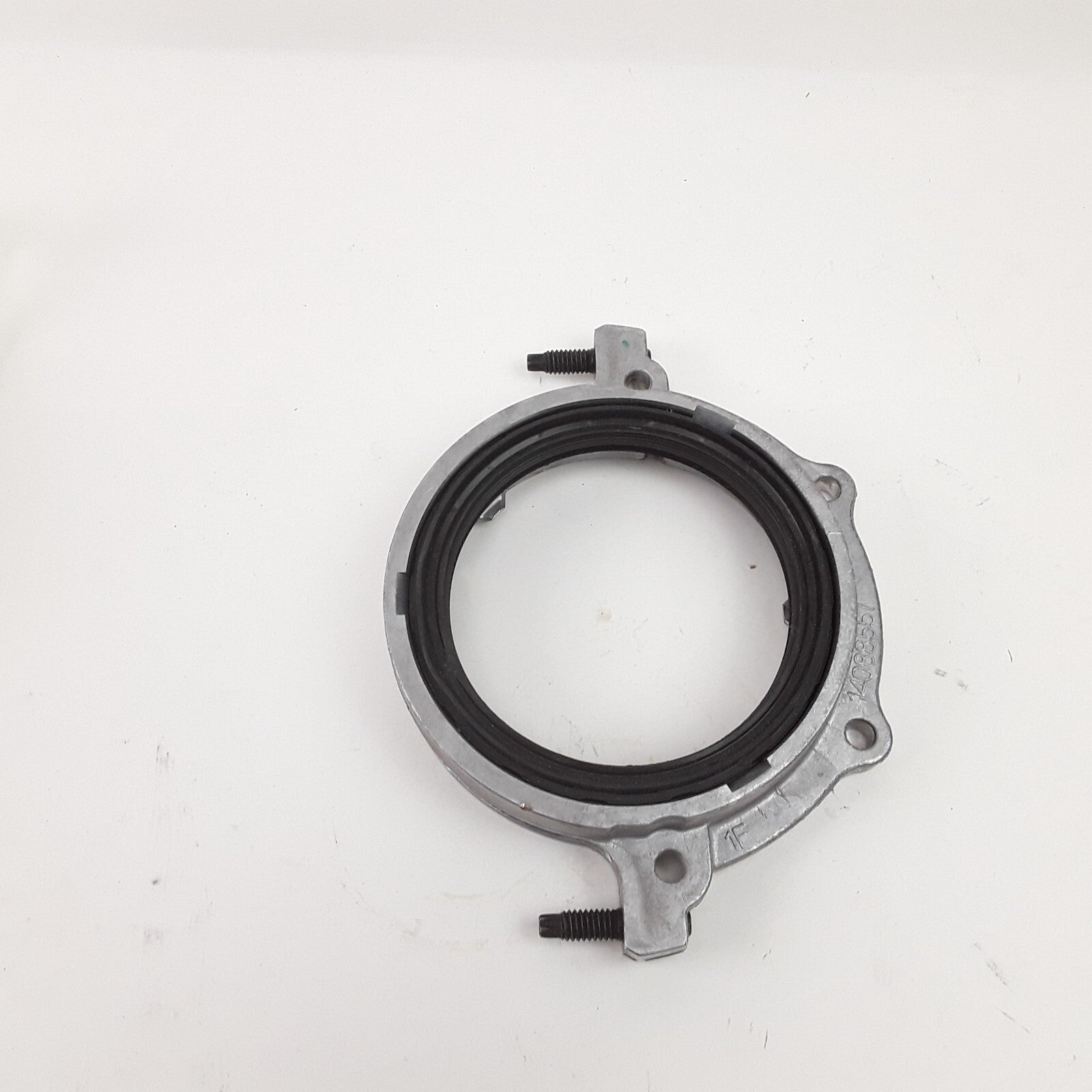 OEM Rear Oil Seal Housing Fits Chevrolet C1500 C2500 GMC K2500 K1500 1996-1999