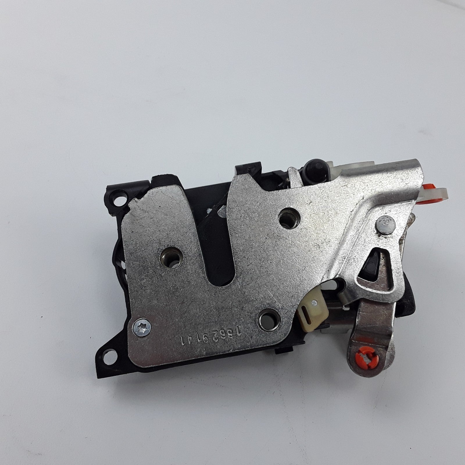 OEM International 2593968C1 Front Left Engine Access Door Latch For Navistar