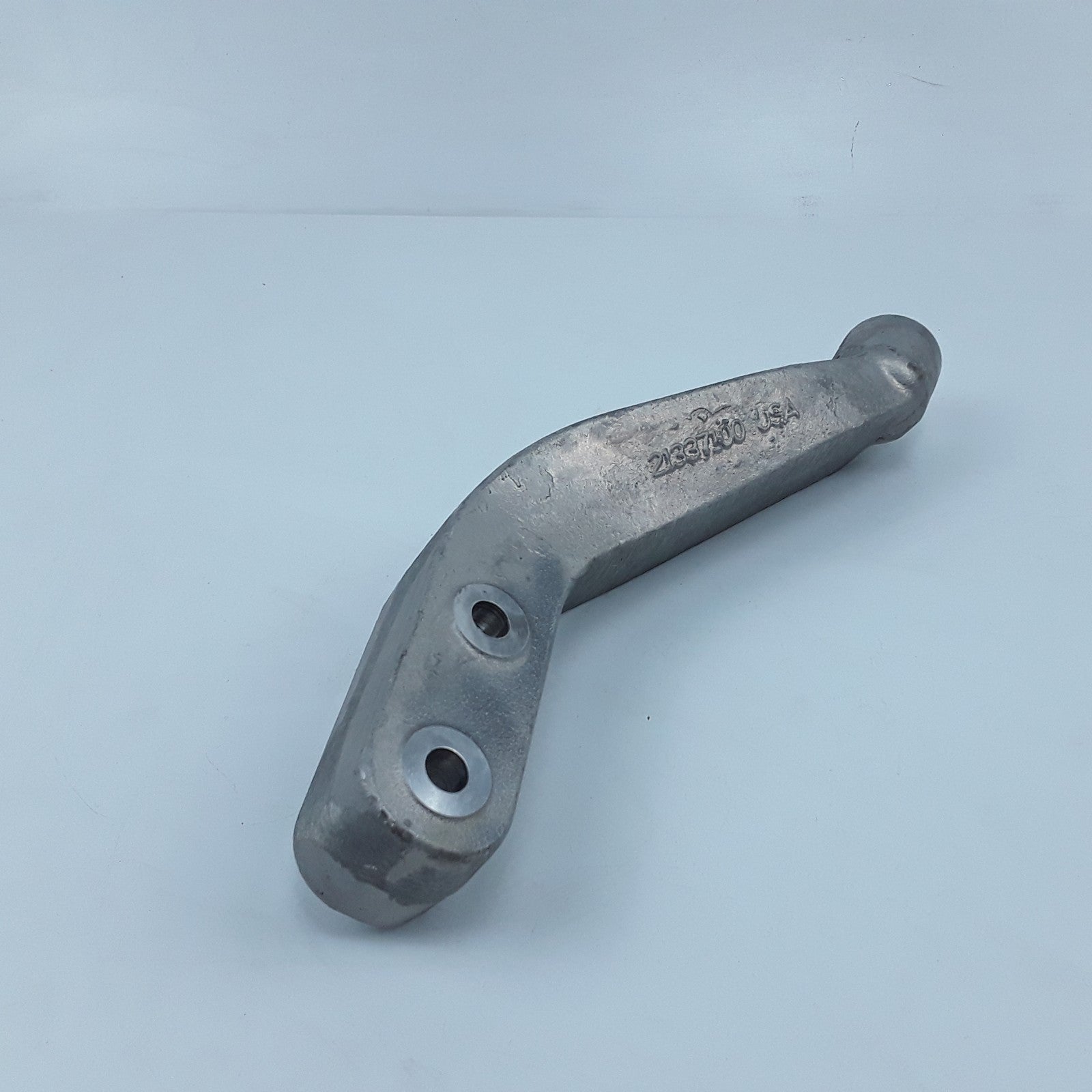 Volvo 21337100 Engine Lower Fan Shroud Bracket Assembly Fits Volvo Truck