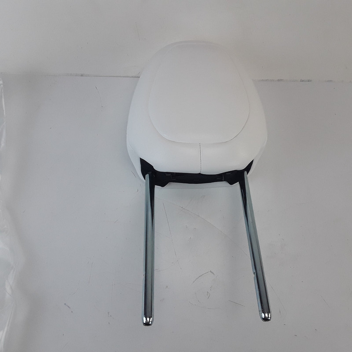 2021-2026 Tesla Model X Front Left Hand Driver Seat Headrest 1619862-01-B OEM