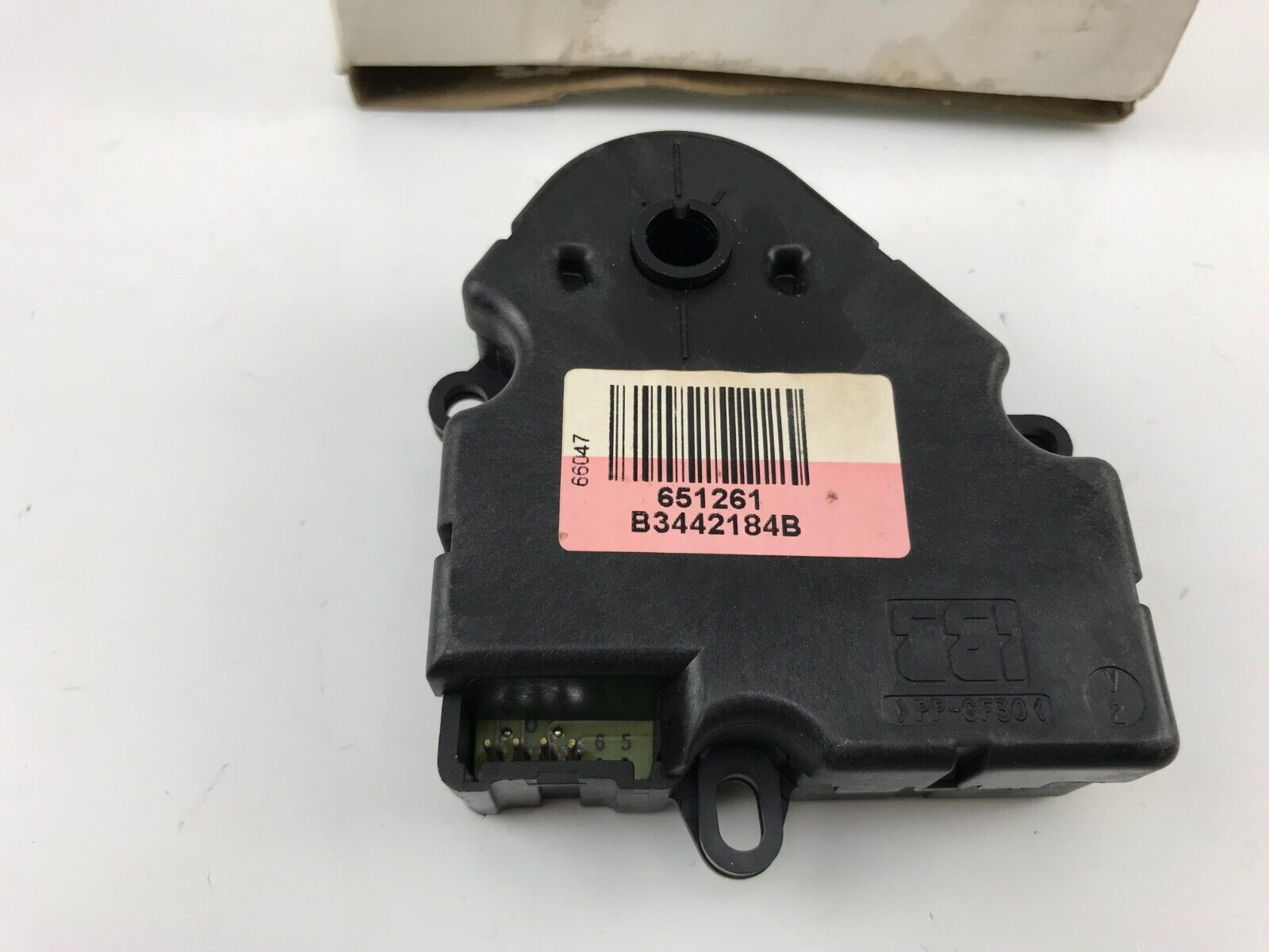 GENUINE OEM International 2503207C1 SWITCH, AIR CONDITIONER ACTUATOR FAST SHIPP - HotCarParts