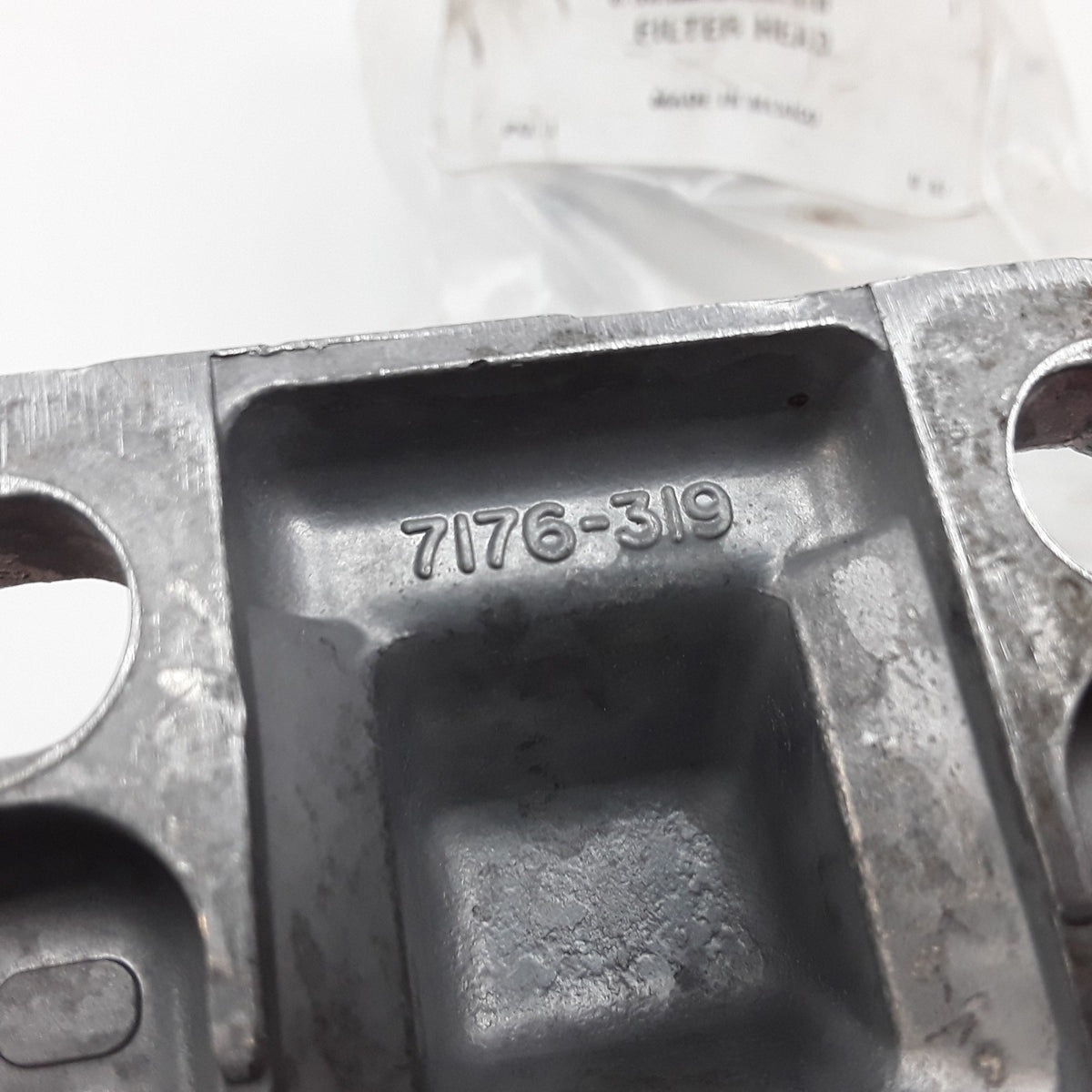 Hyster 1474825 Hydraulic Filter Head Assembly For Forklifts