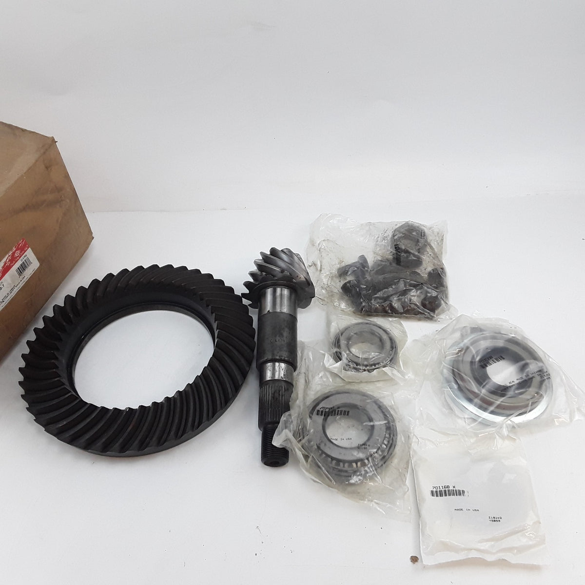 Differential Ring & Pinion Kit Fits Ford F-350 F-450 F-550 Super Duty 1990-2012