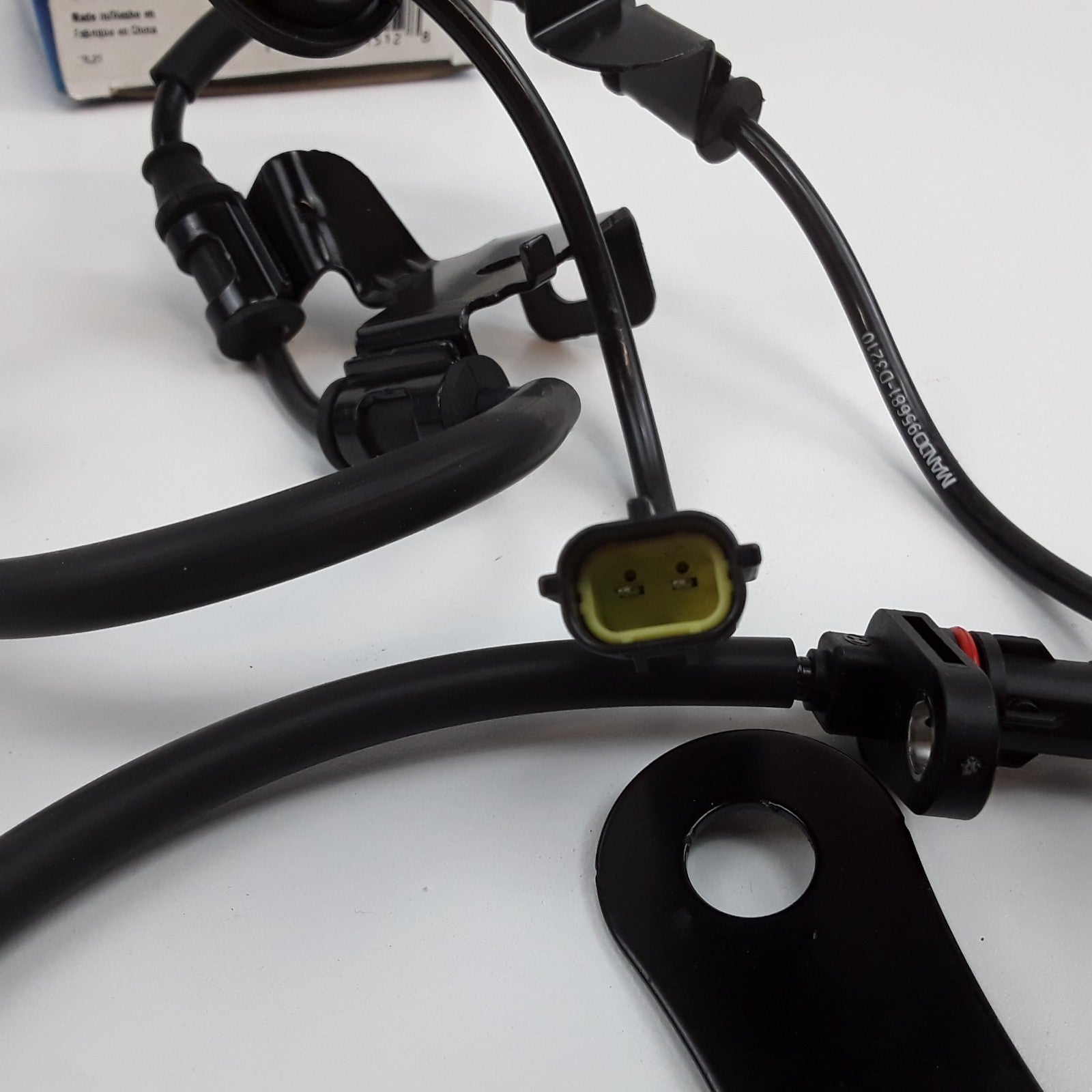 Rear Right  ABS Speed Sensor Assembly For Hyundai Tucson (2016, 2018, 2020)