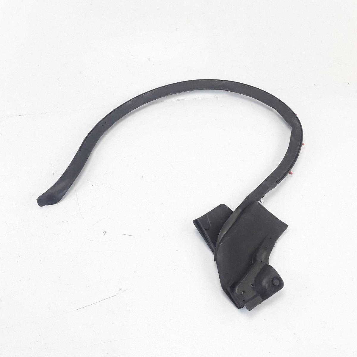 For Tesla Model S LH Rear Door Weatherstrip Seal Rubber 1615101-00-B Genuine OEM