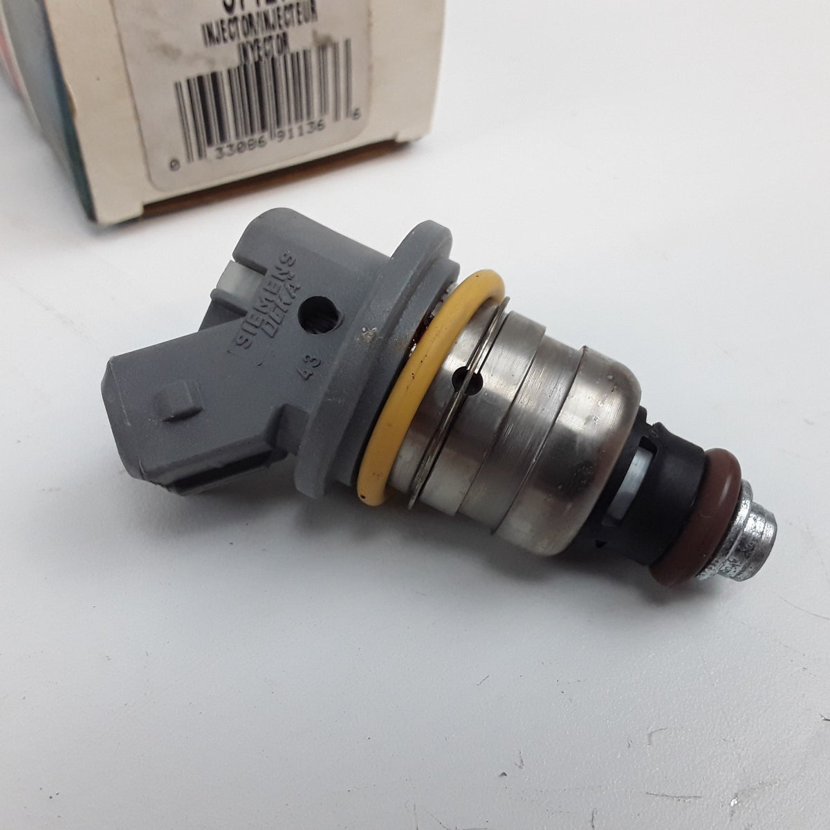 Engine Oil Pressure Switch For Dodge Plymouth Eagle Chrysler 1993 1994 1995-1997