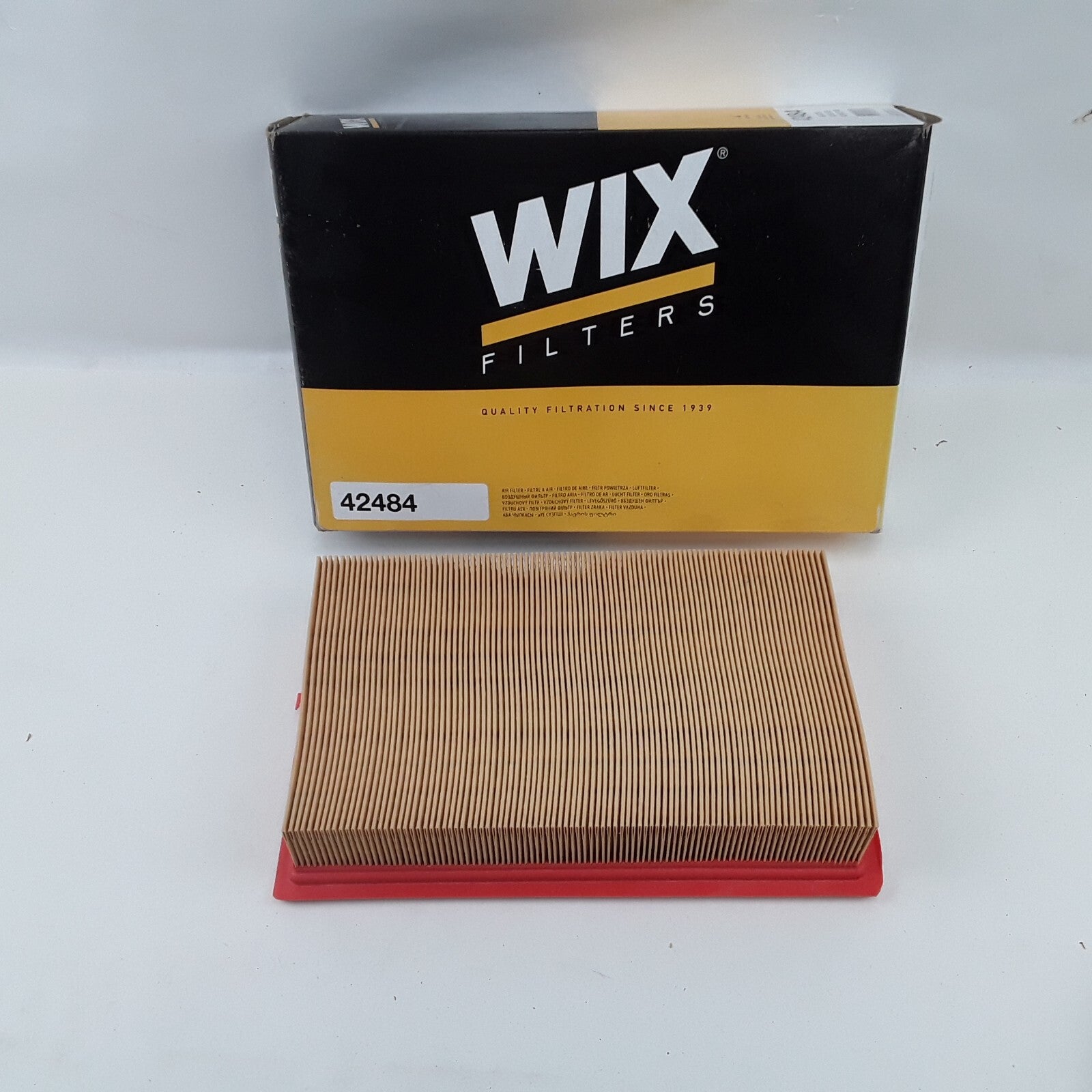 WIX Air Filter Fits Ford Explorer Mercury Mountaineer Lincoln Aviator 2002-2010