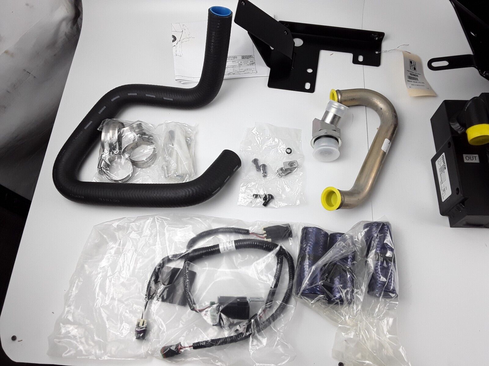 HYSTER 1660085 KIT FORKLIFT OIL COOLER COMMON HYDRAULIC 1636229 2102036 1626026 - HotCarParts